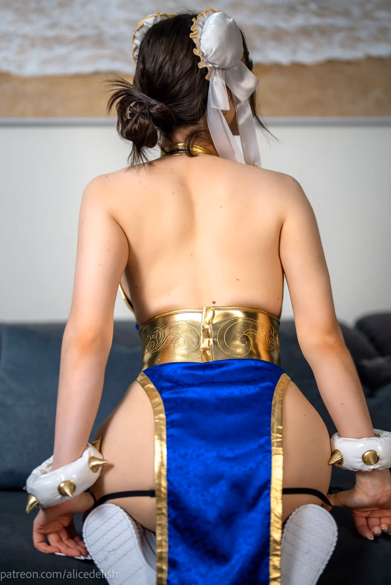 Alice Delish as Chun-Li — cosplay photo 12 of 16