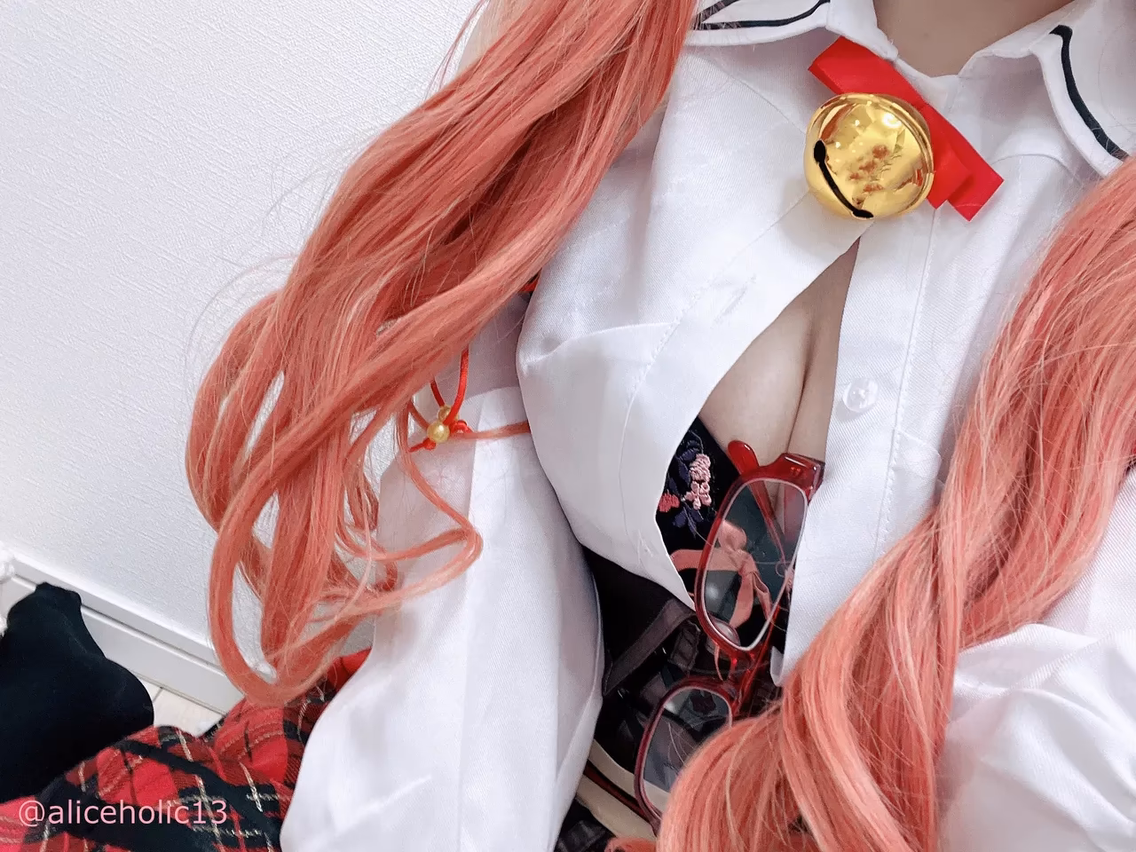 AliceHolic13 as Sakura Miko — cosplay photo 15 of 76