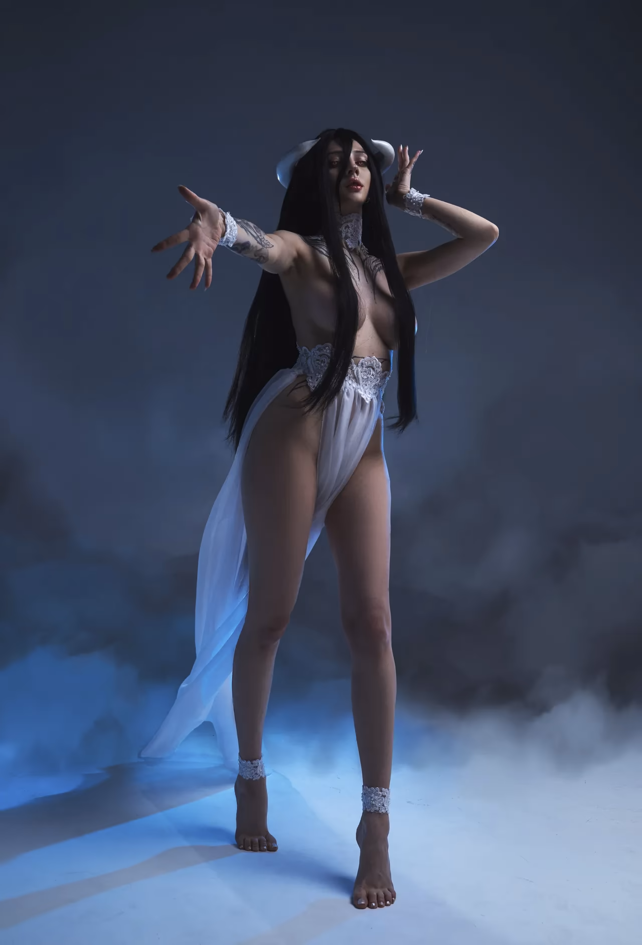 Alin Ma as Albedo — cosplay photo 10 of 30