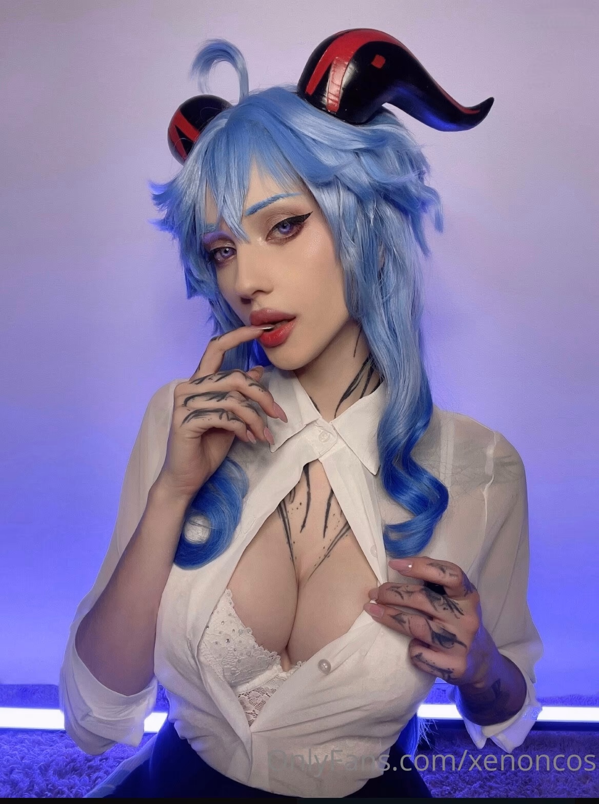 Alin Ma as Ganyu — cosplay photo 19 of 35