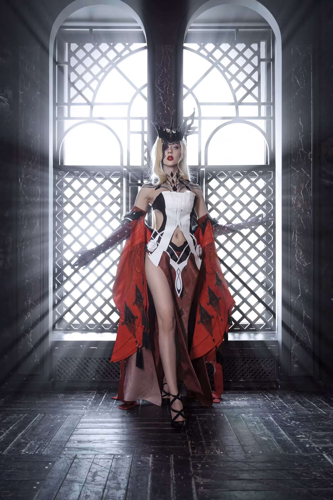 Alin Ma as La Signora — cosplay photo 7 of 39