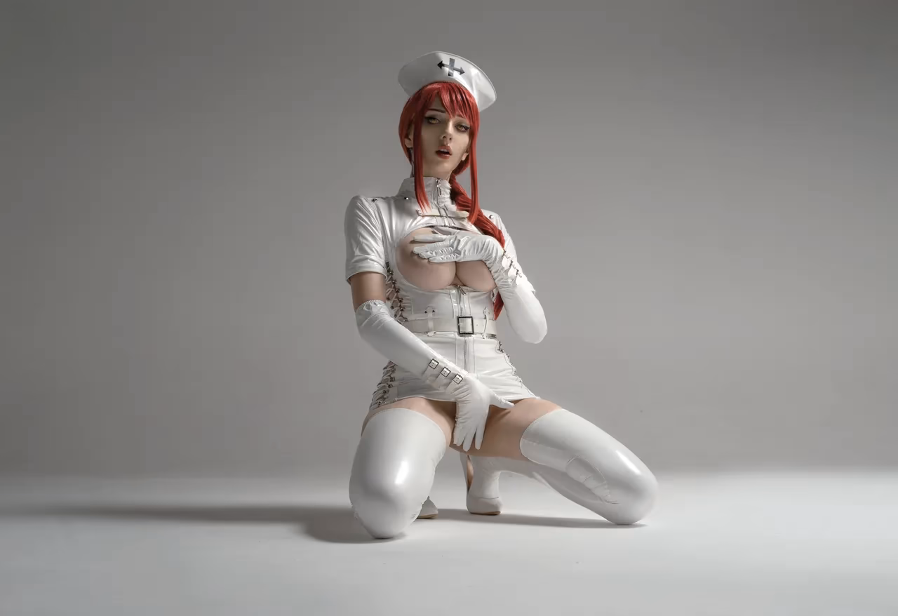 Alin Ma as Makima — cosplay photo 8 of 15