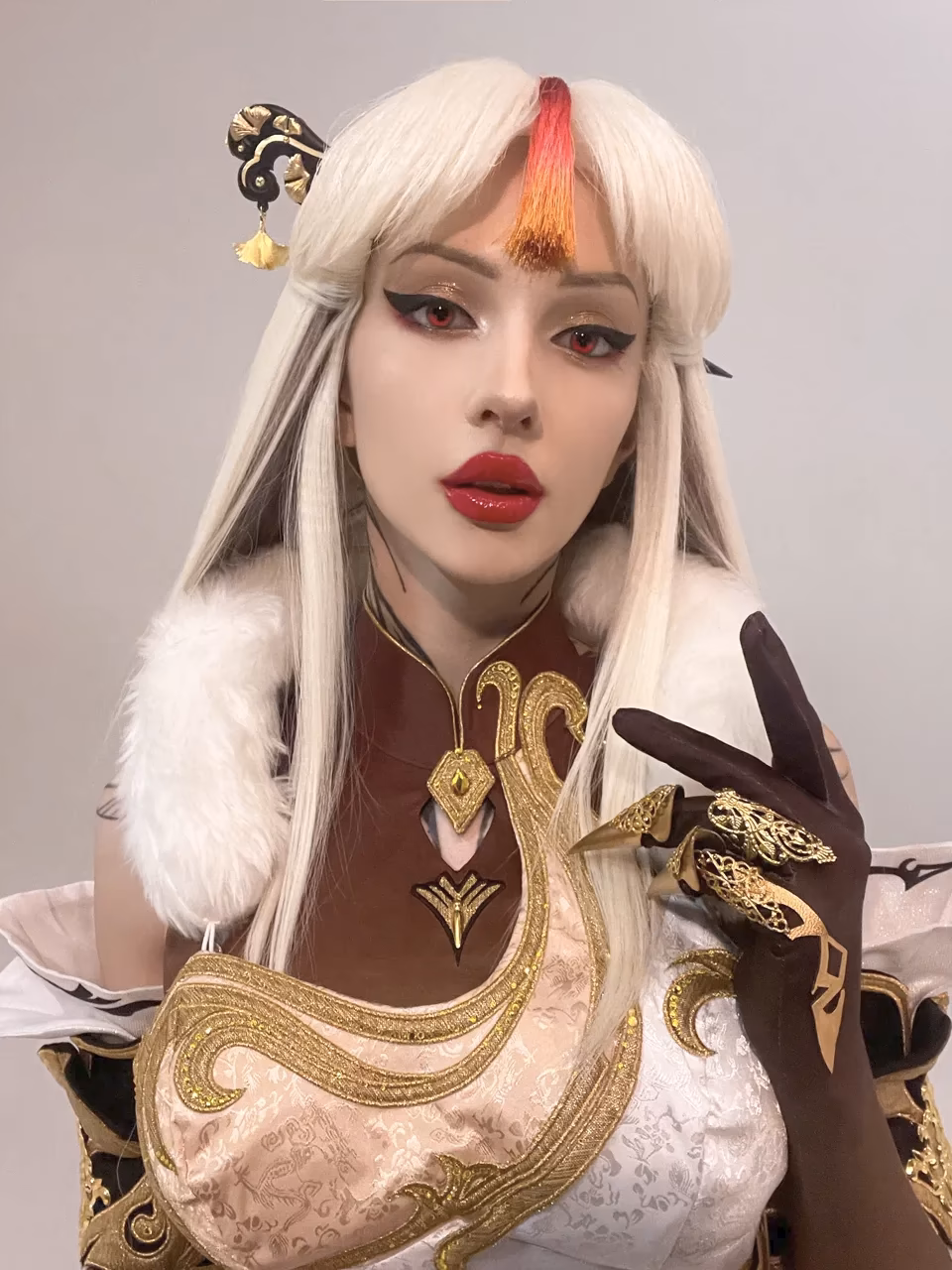 Alin Ma as Ningguang — cosplay photo 23 of 27