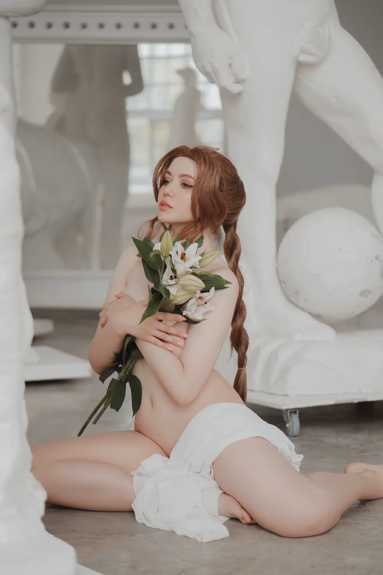 Alina Becker as Aerith Gainsborough — cosplay photo 24 of 28
