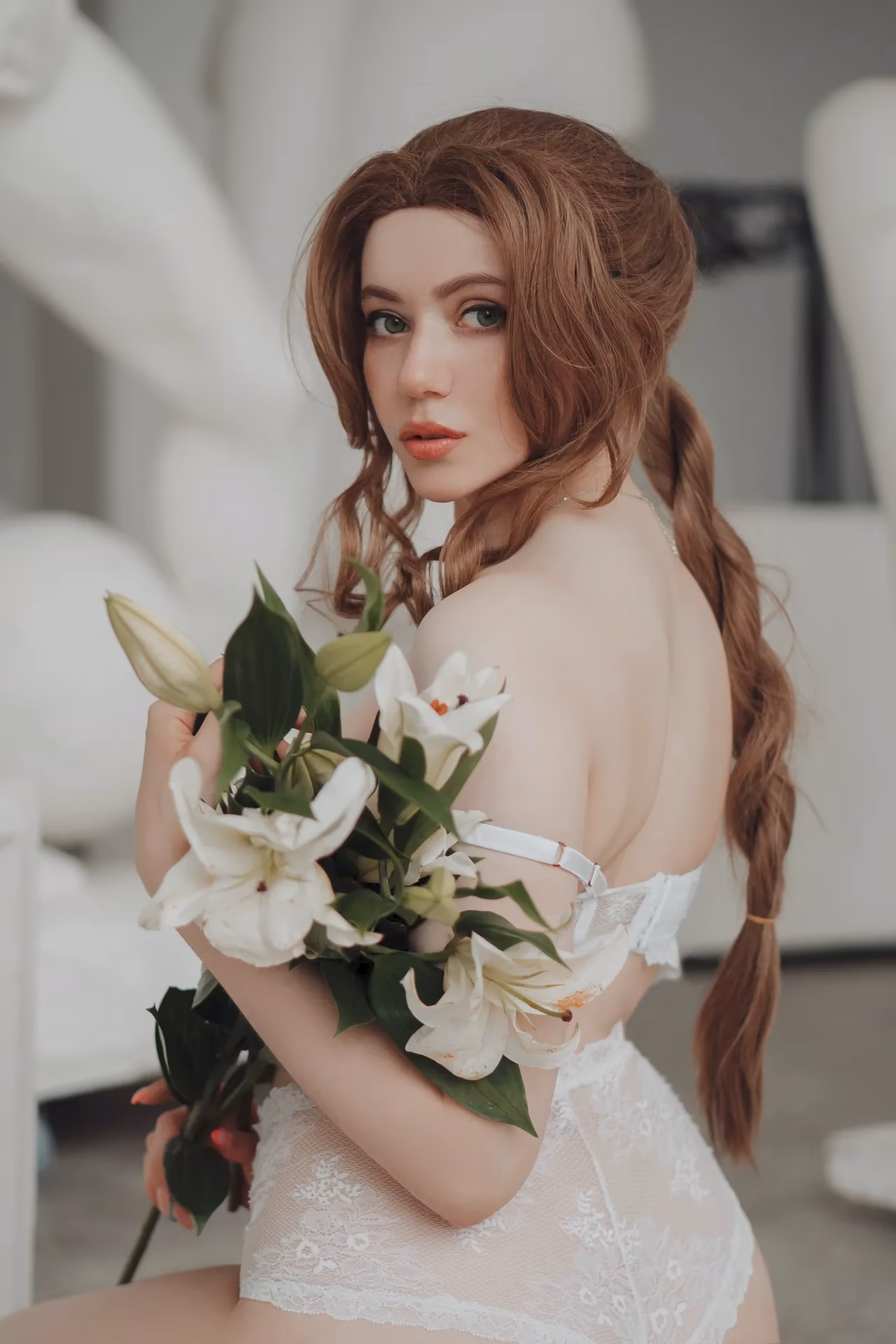 Alina Becker as Aerith Gainsborough — cosplay photo 7 of 28