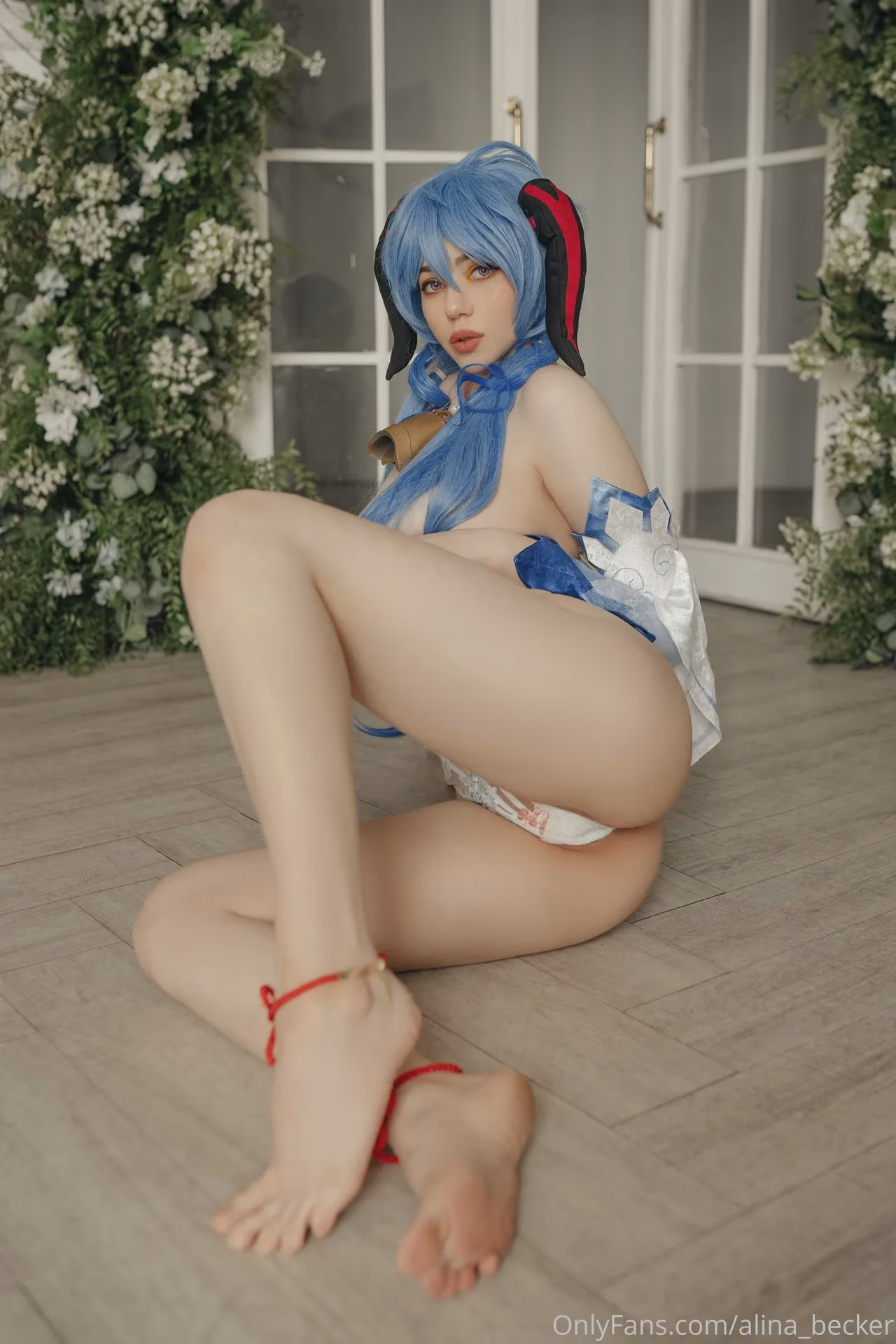 Alina Becker as Ganyu — cosplay photo 5 of 12