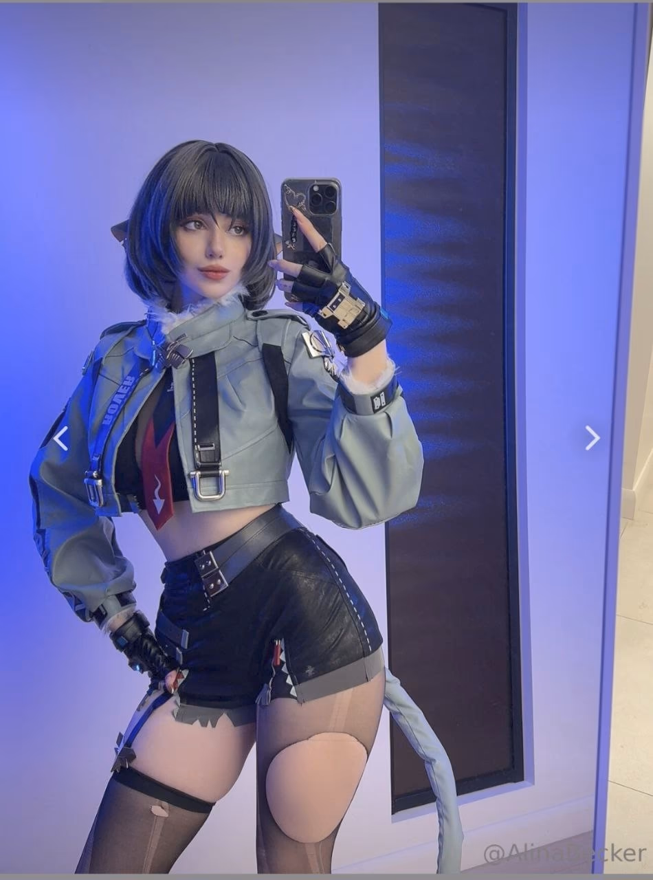 Alina Becker as Jane Doe — cosplay photo 5 of 14