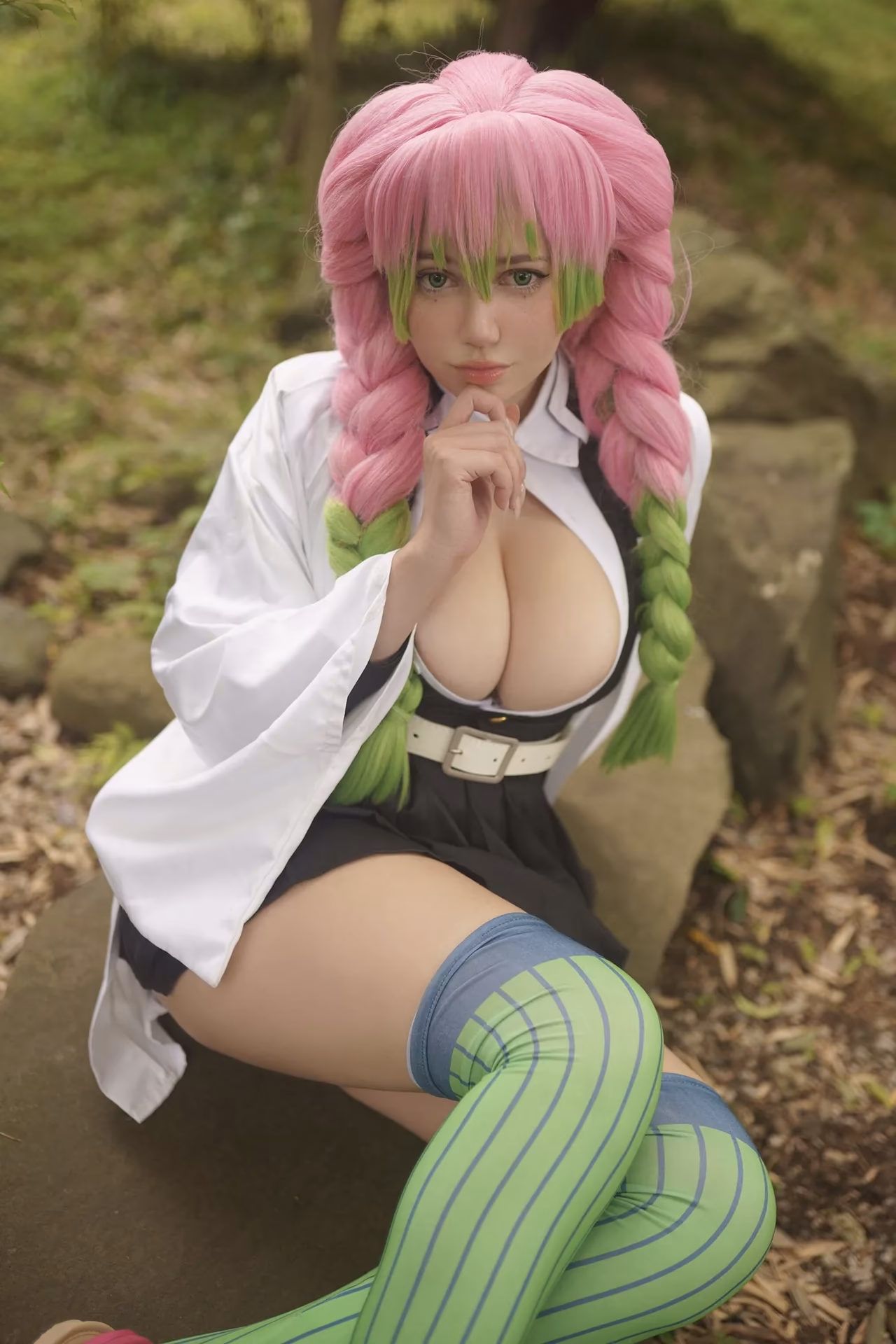 Alina Becker as Mitsuri Kanroji — cosplay photo 8 of 49