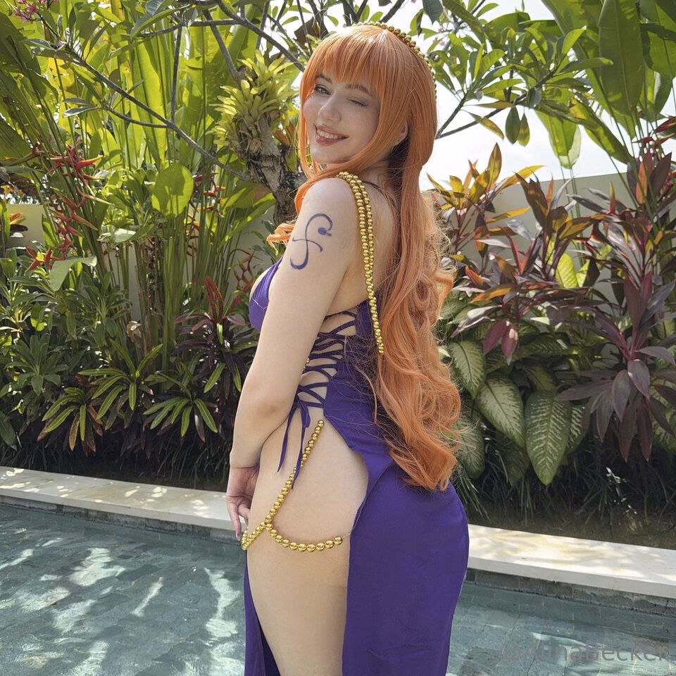 Alina Becker as Nami — cosplay photo 11 of 40