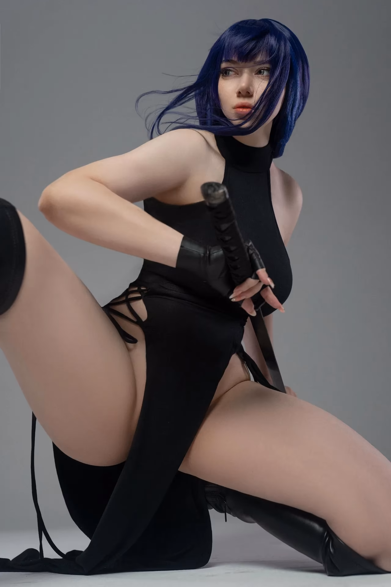 Alina Becker as Raiden Shogun — cosplay photo 16 of 63