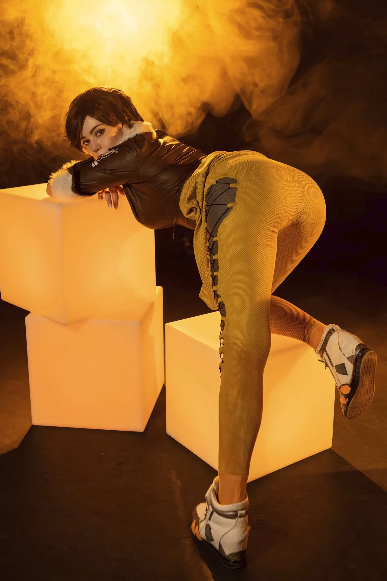 Alina Becker as Tracer — cosplay photo 19 of 31