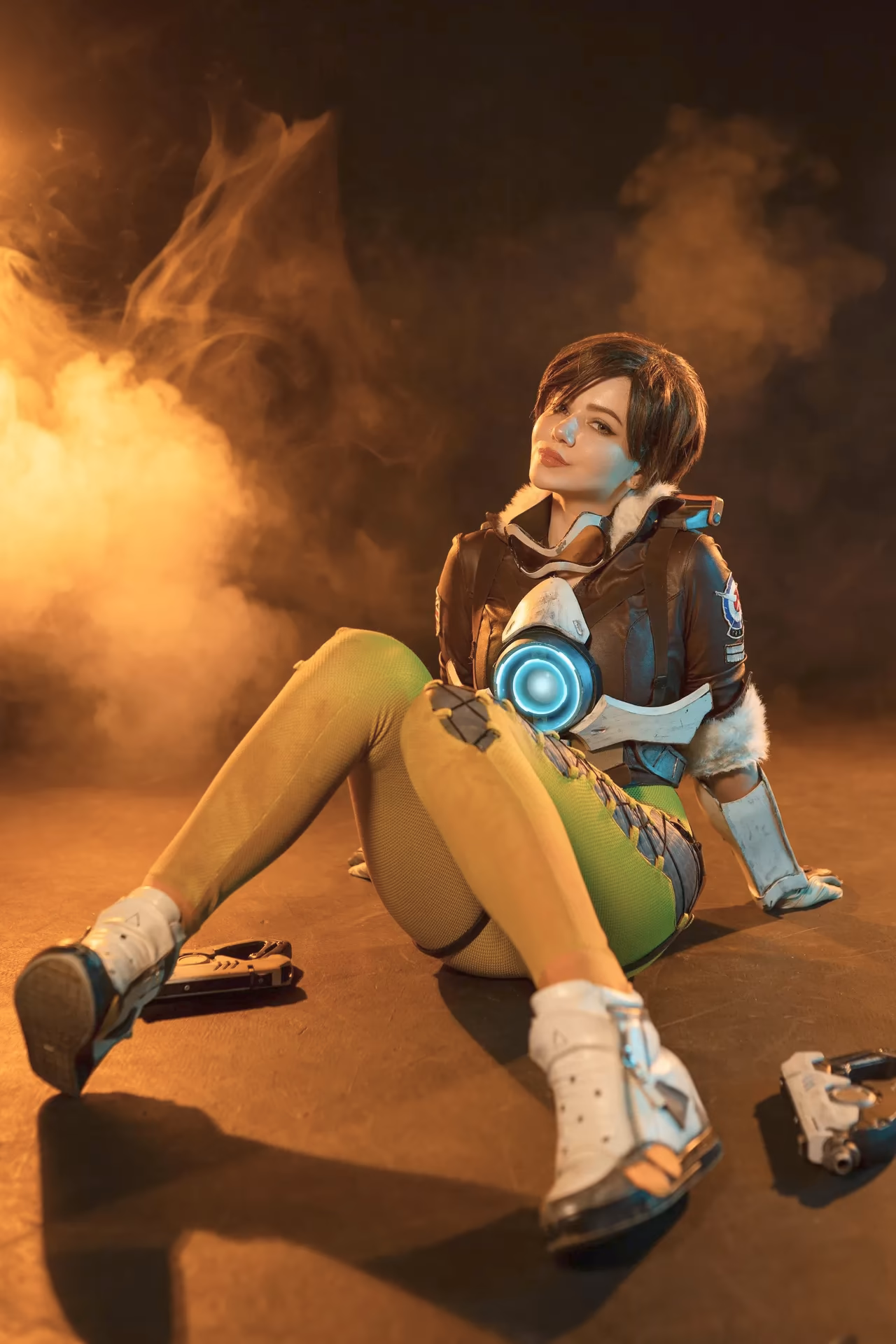 Alina Becker as Tracer — cosplay photo 5 of 31