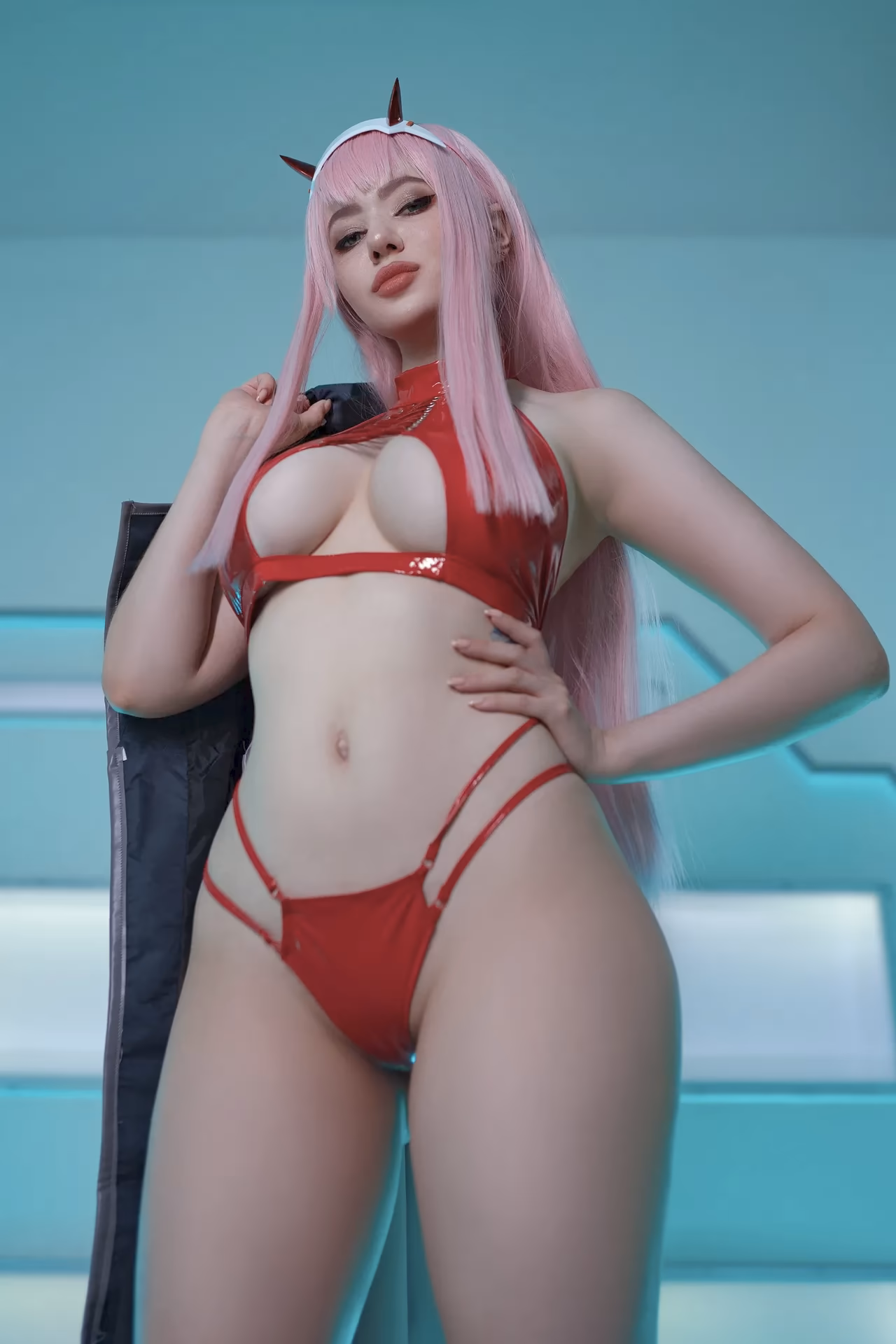 Alina Becker as Zero Two — cosplay photo 10 of 58