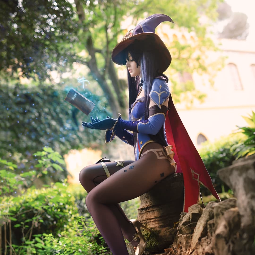 Alis Yume as Mona Megistus — cosplay photo 14 of 79