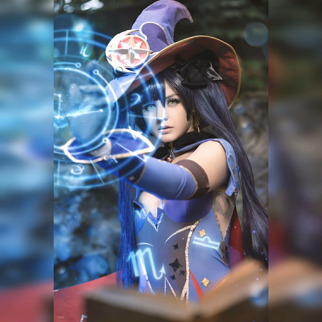 Alis Yume as Mona Megistus — cosplay photo 9 of 79