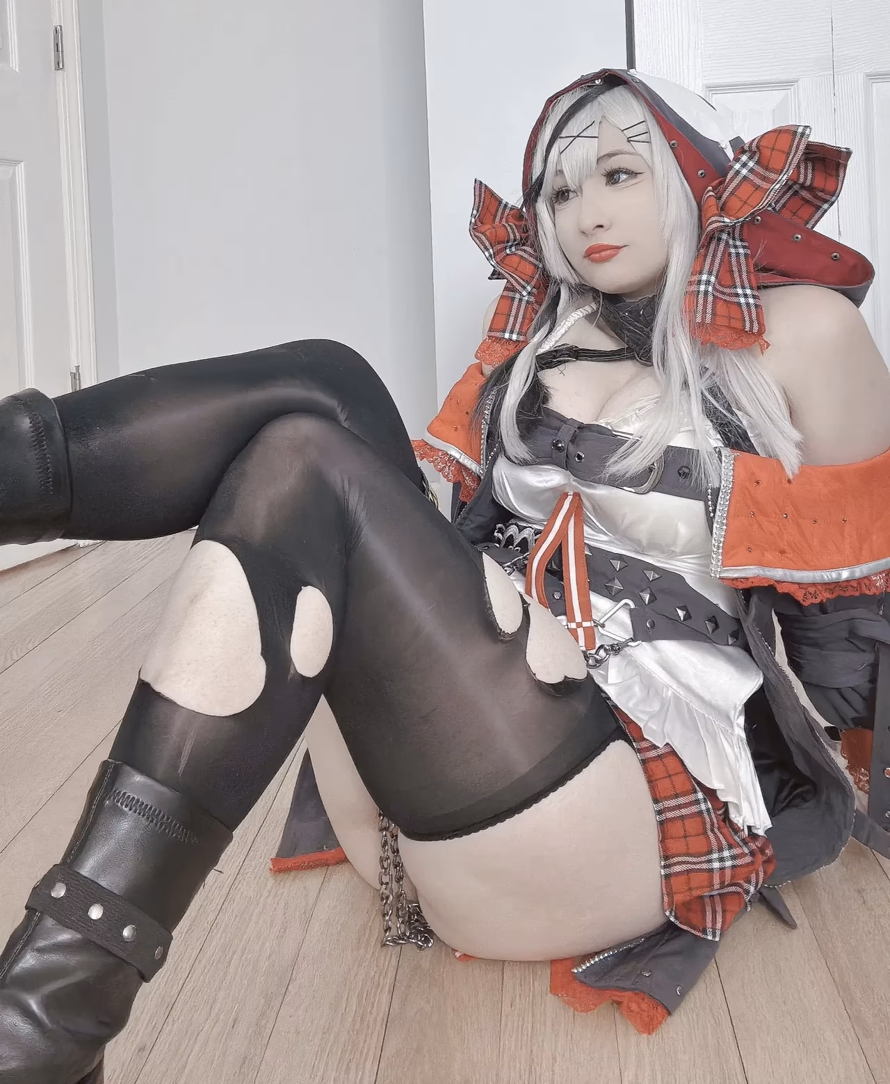 Alliechuu as Sakamata Chloe — cosplay photo 13 of 19