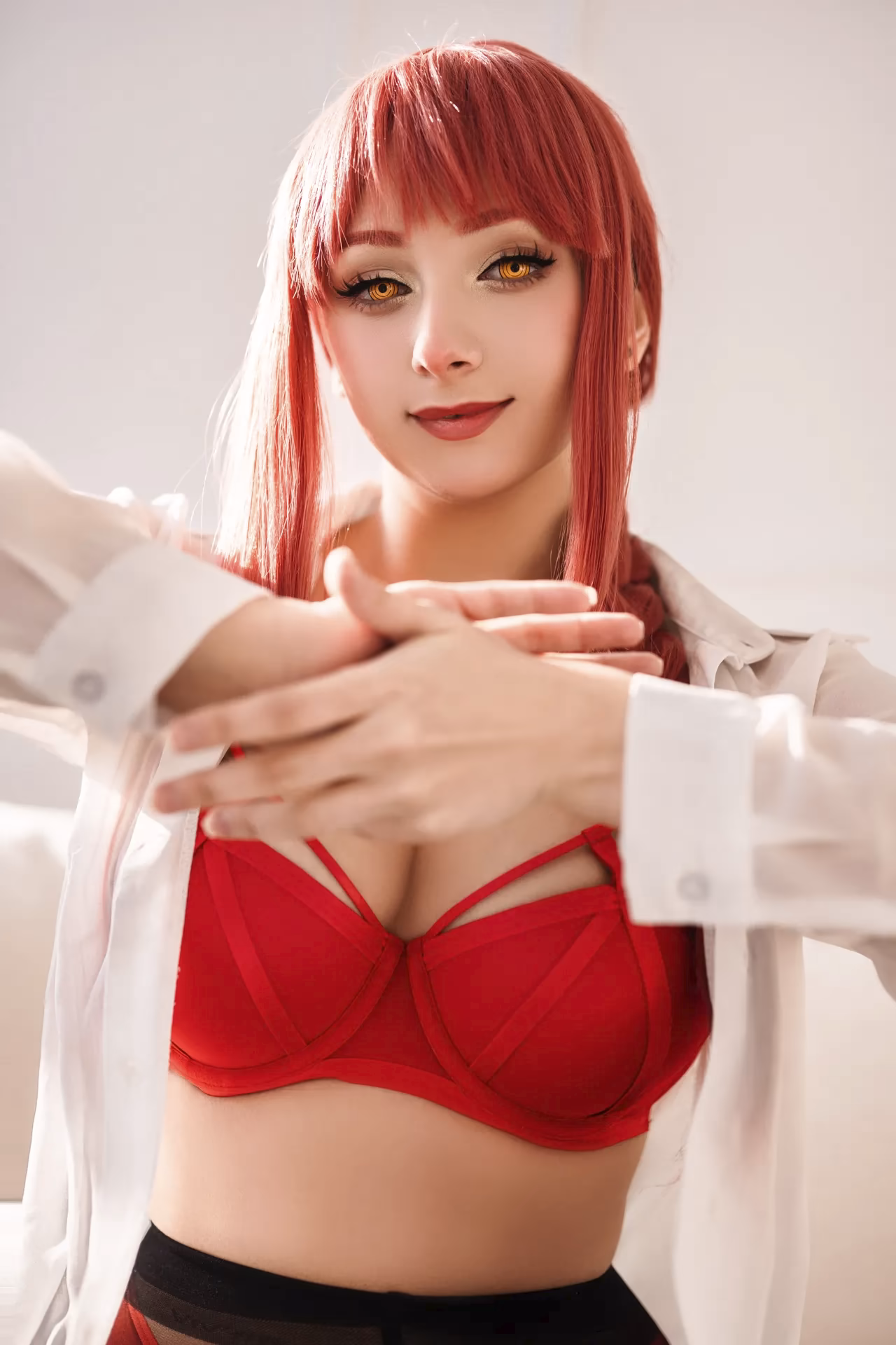Aluctoria as Makima — cosplay photo 17 of 46