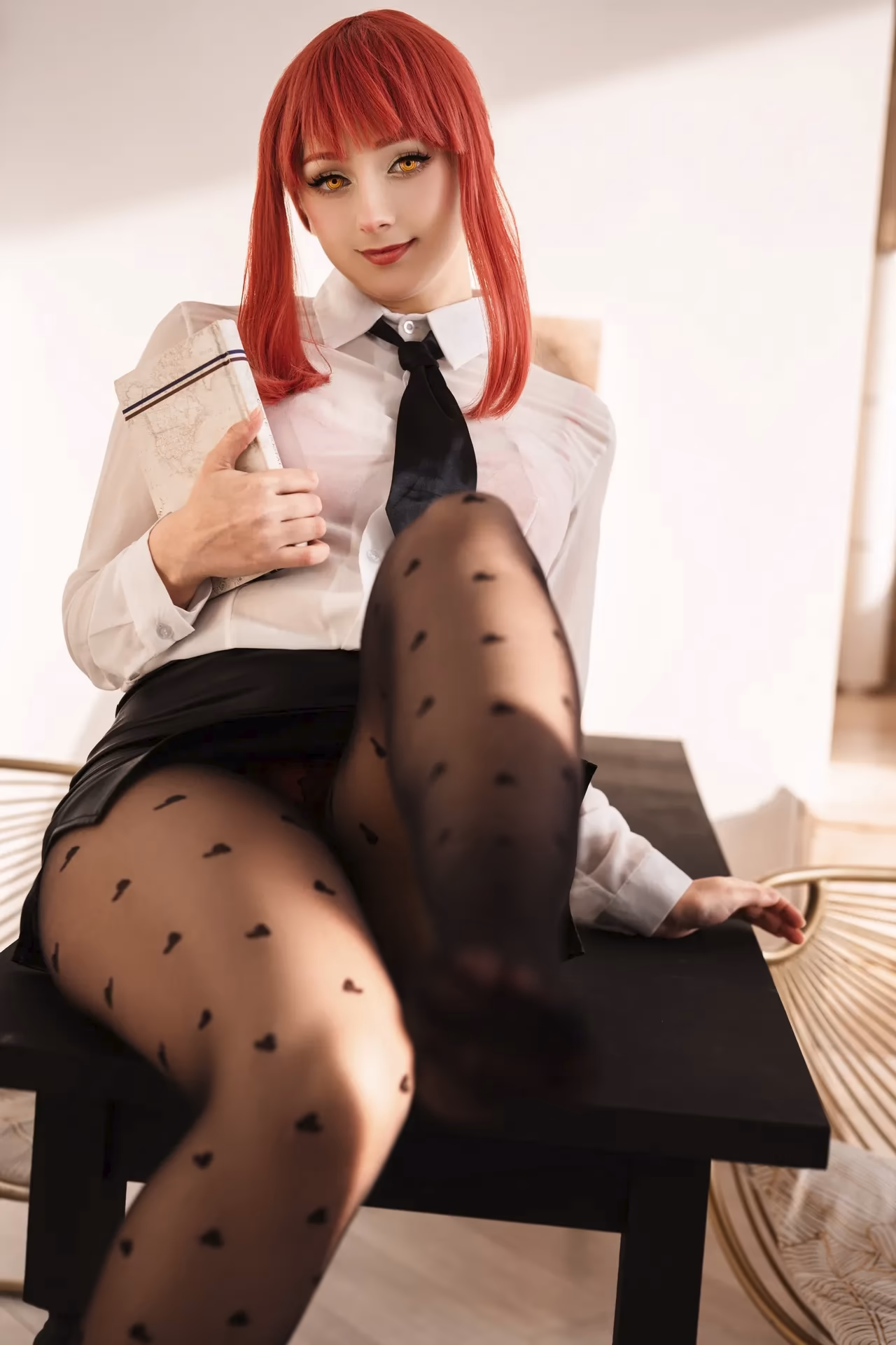 Aluctoria as Makima — cosplay photo 6 of 46