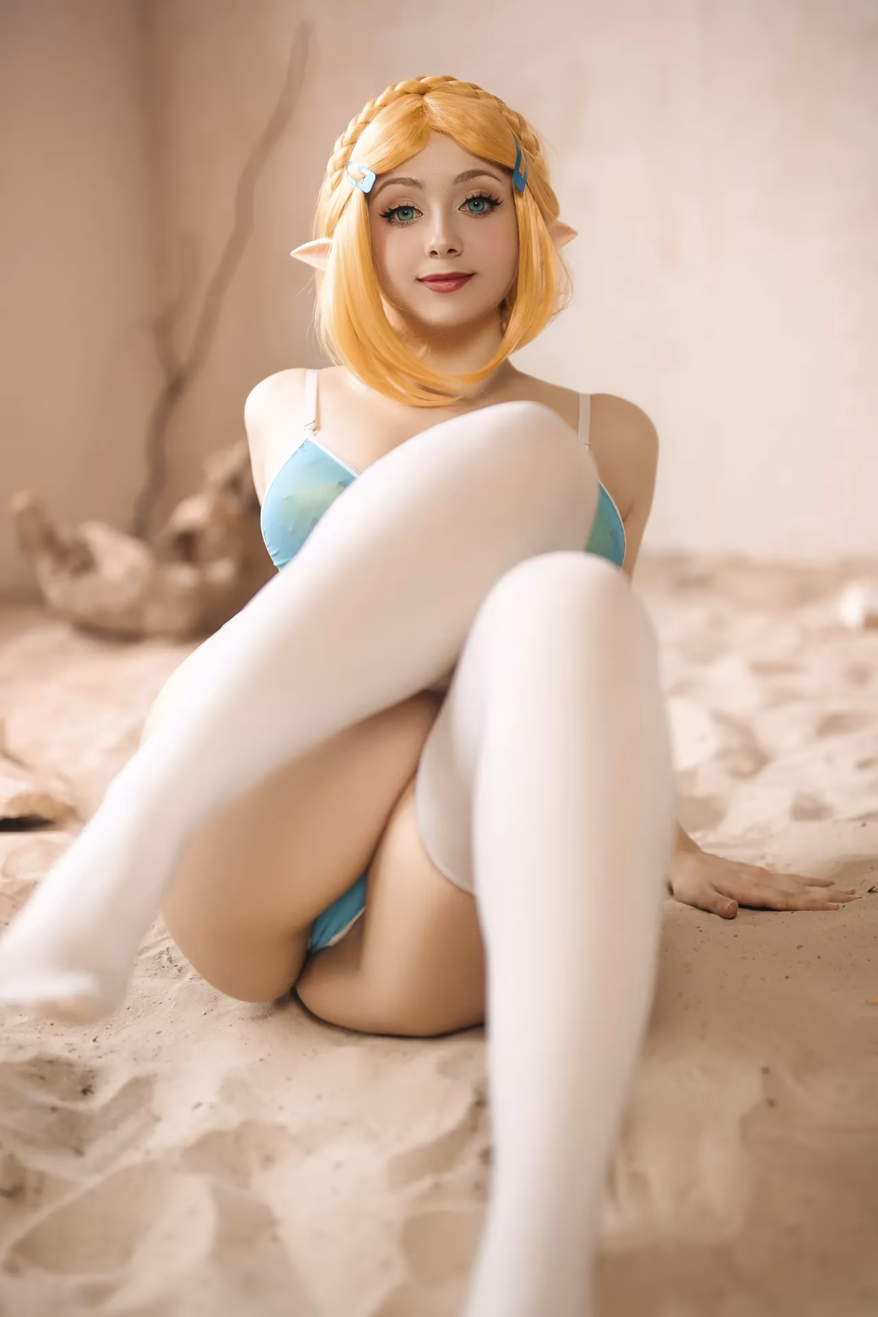 Aluctoria as Princess Zelda — cosplay photo 11 of 40