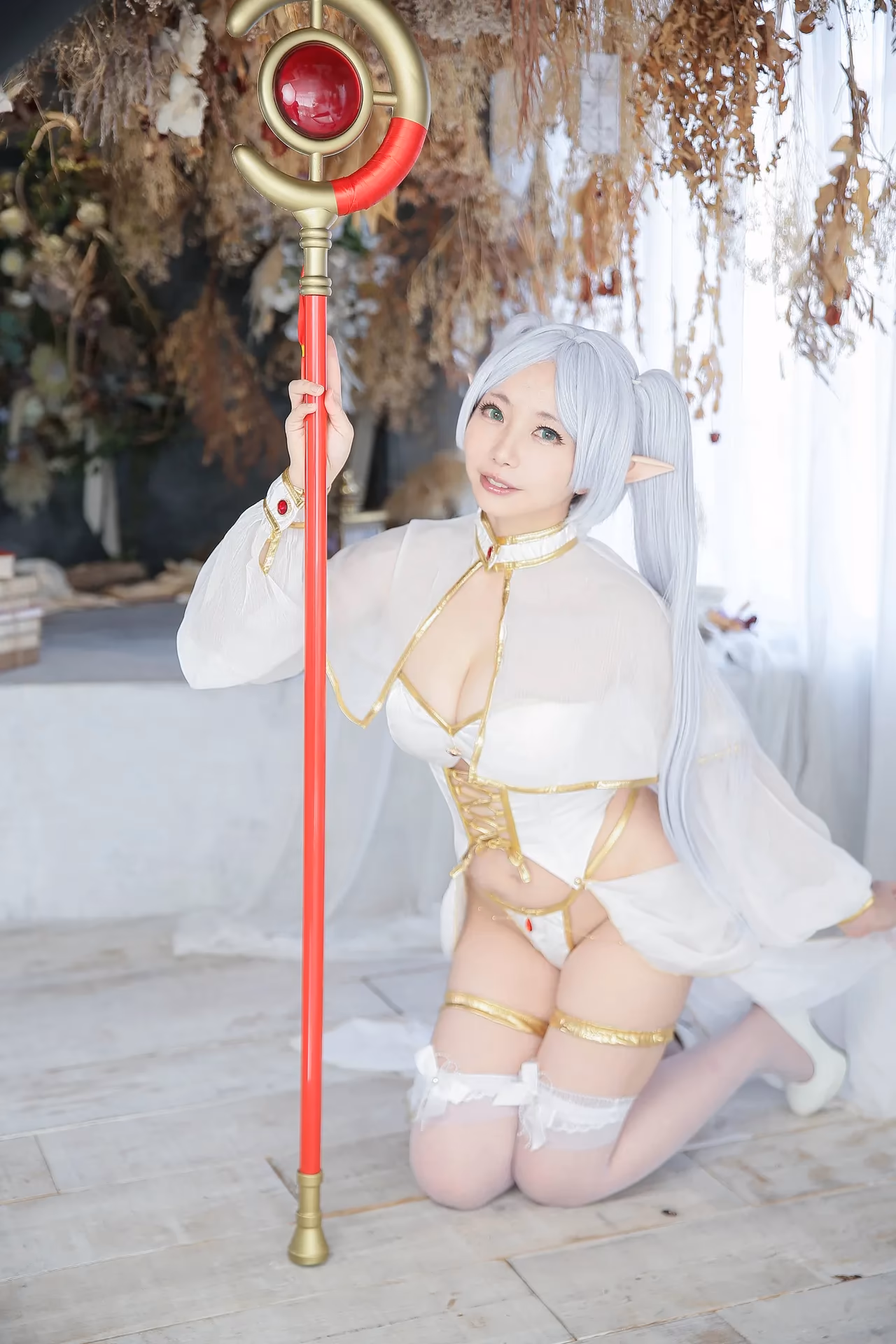 Amatsuka Miyu as Frieren — cosplay photo 16 of 462