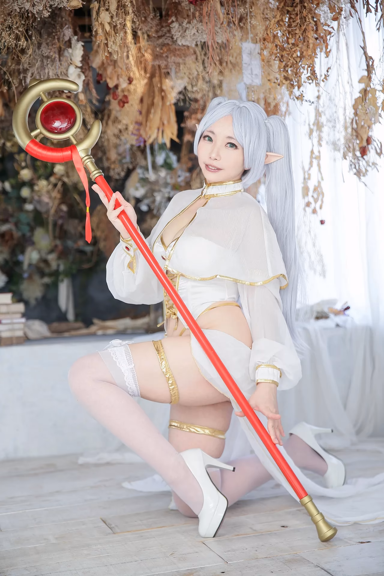 Amatsuka Miyu as Frieren — cosplay photo 20 of 462