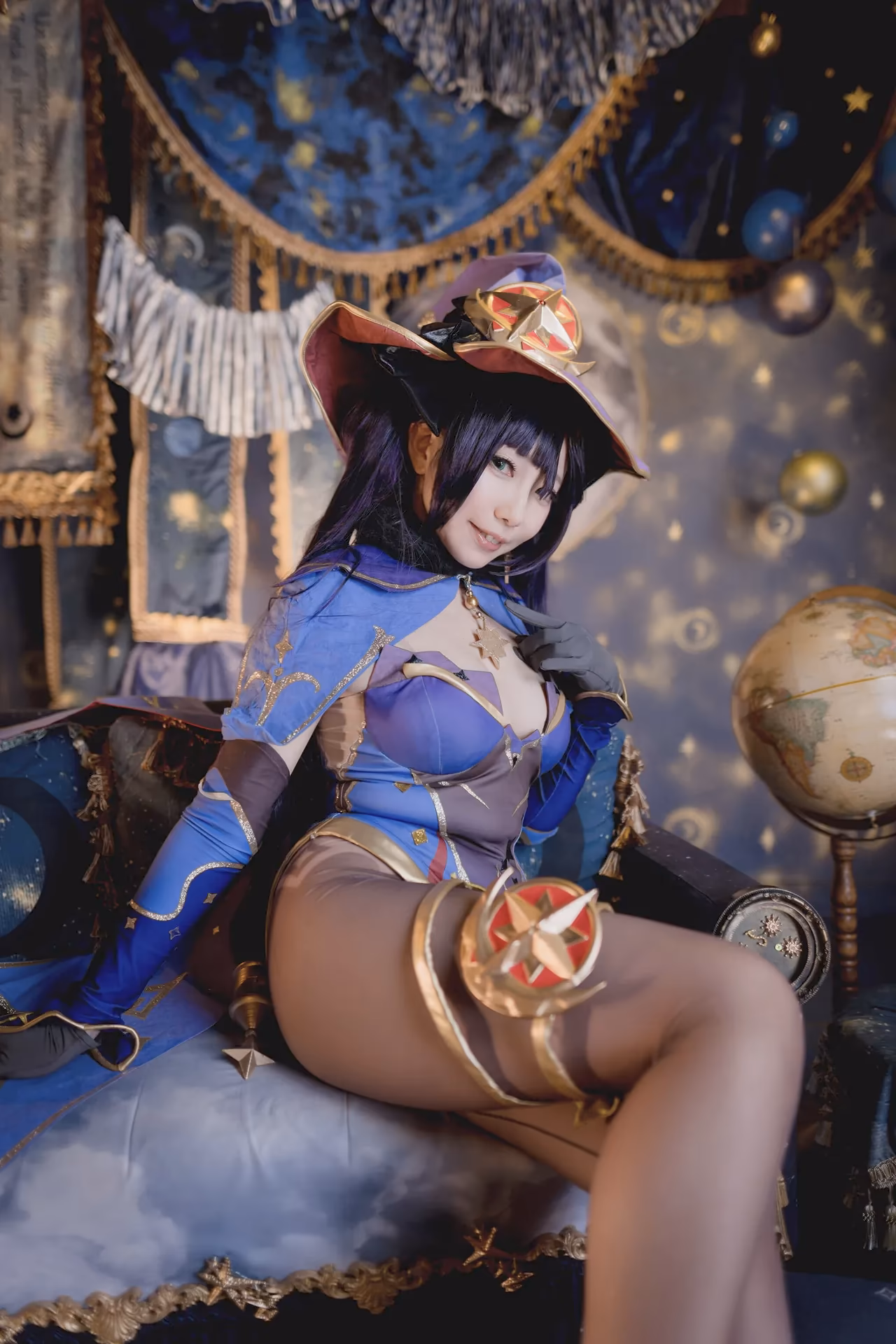 Amatsuka Miyu as Mona Megistus — cosplay photo 10 of 292