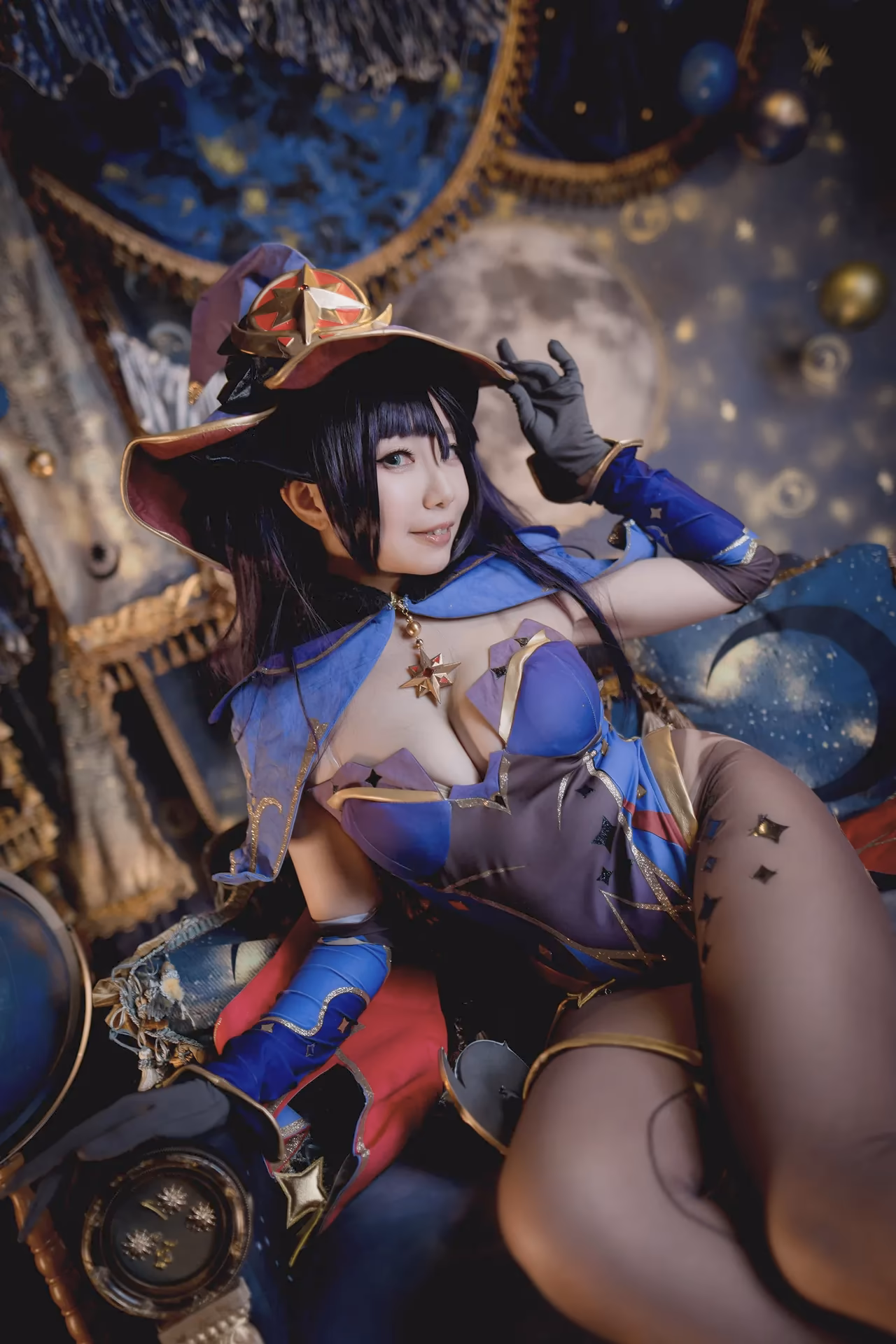 Amatsuka Miyu as Mona Megistus — cosplay photo 24 of 292