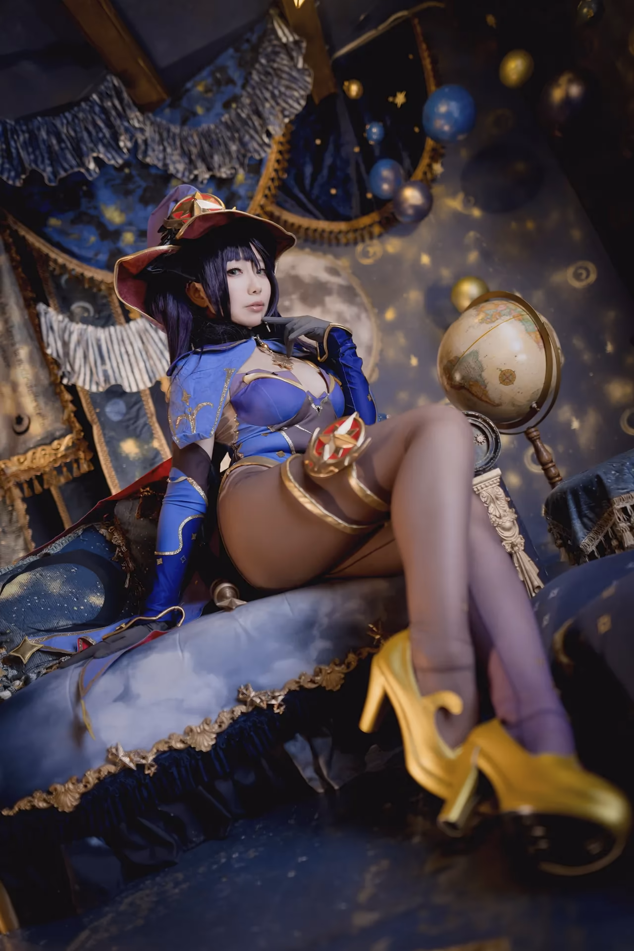 Amatsuka Miyu as Mona Megistus — cosplay photo 7 of 292