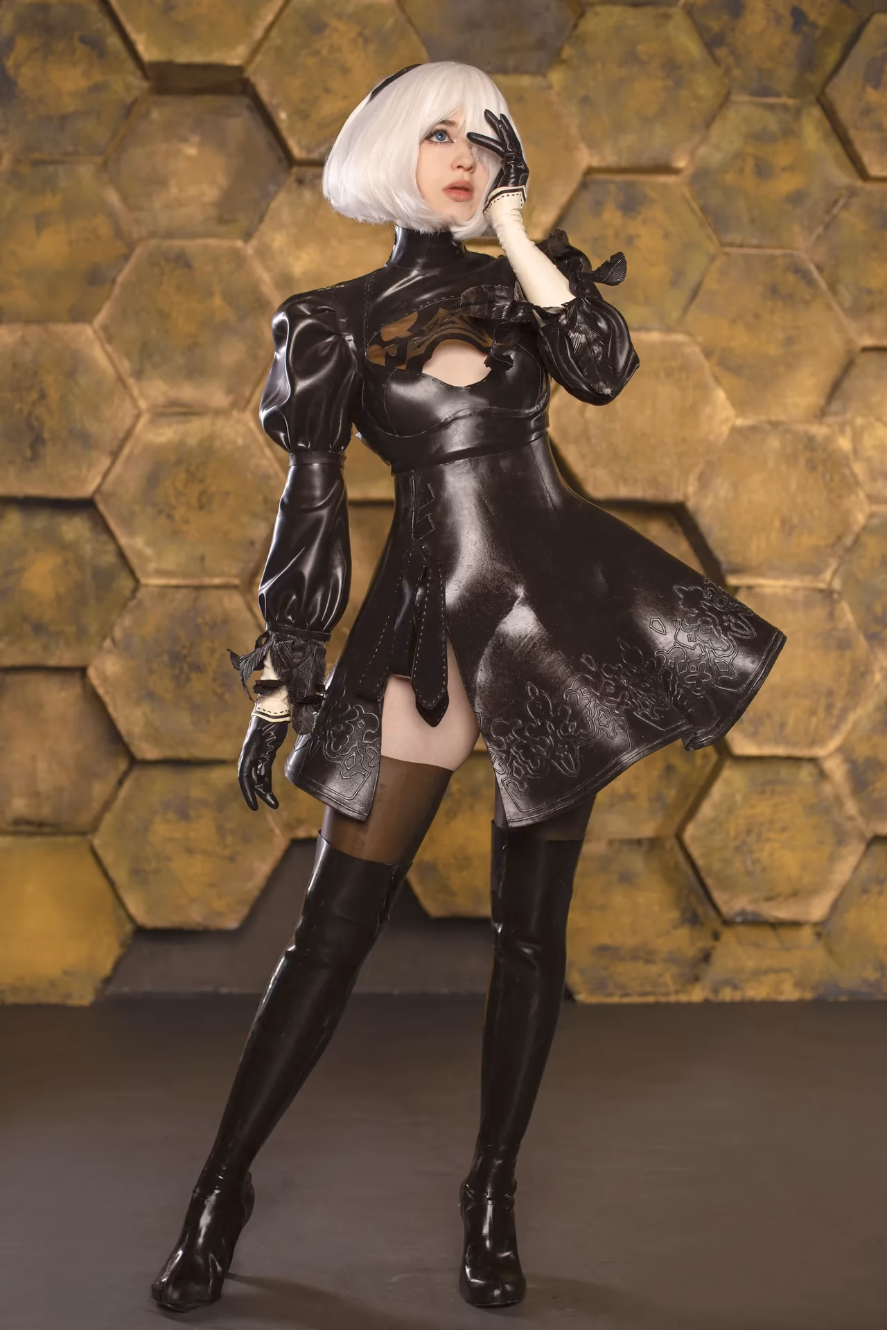 Ami Chan as 2B — cosplay photo 12 of 141