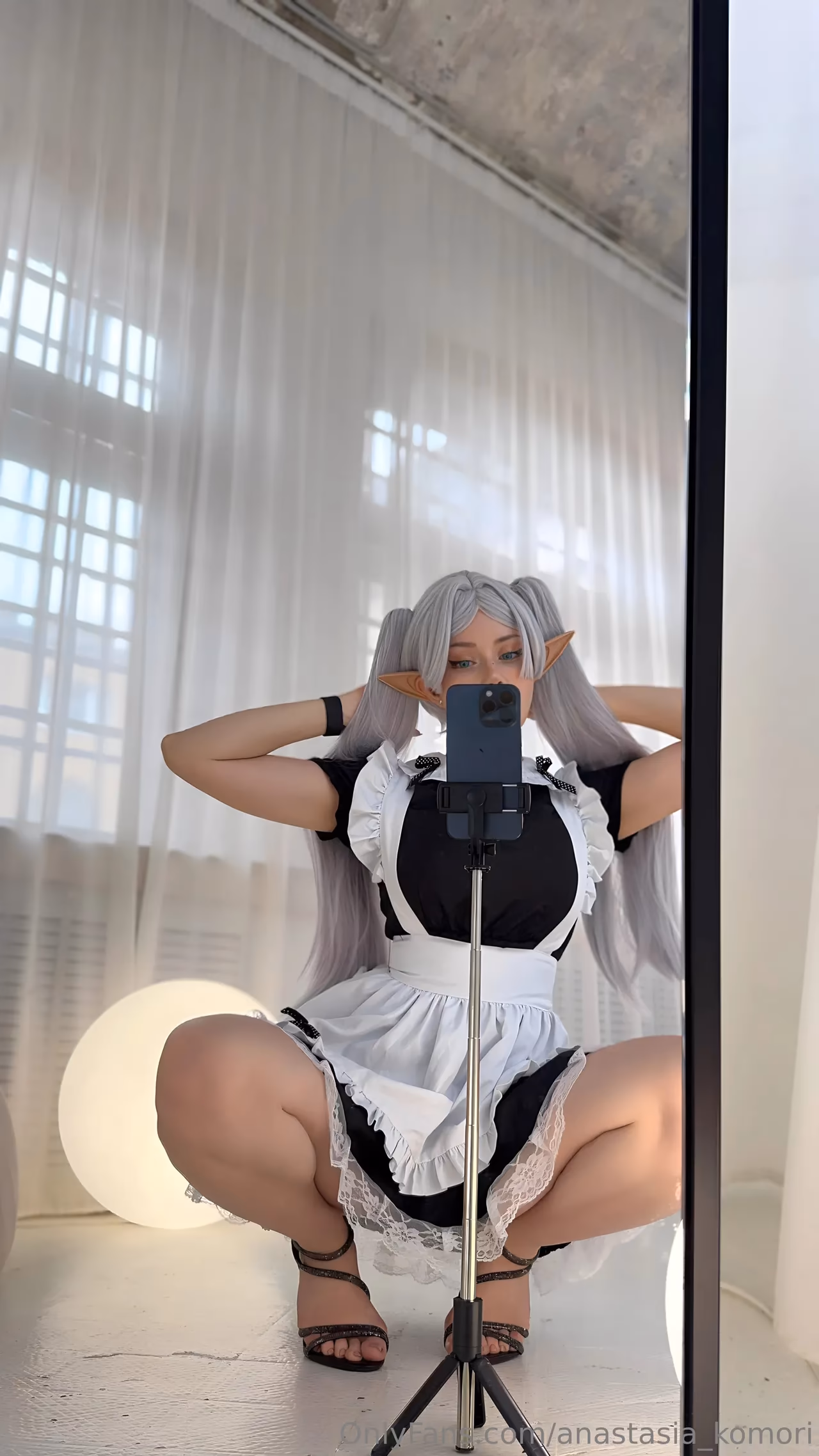 Anastasia Komori as Frieren — cosplay photo 15 of 74