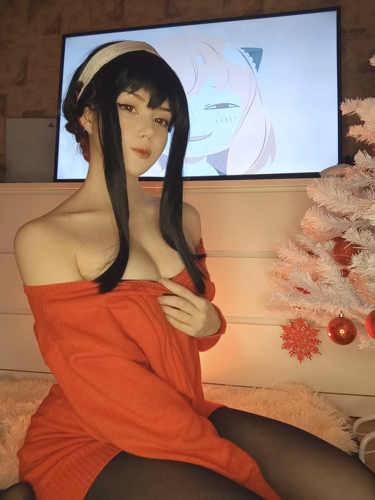 Anastasia Komori as Yor Forger — cosplay photo 14 of 85