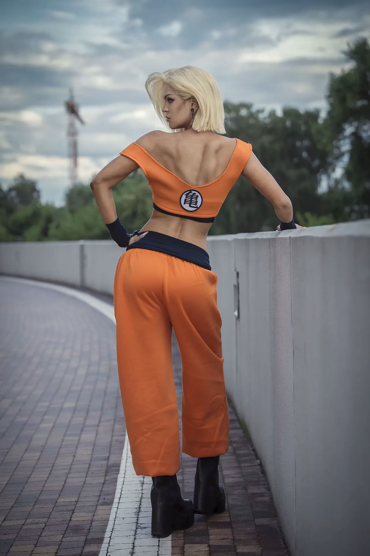 Andrasta as Android 18 — cosplay photo 12 of 16