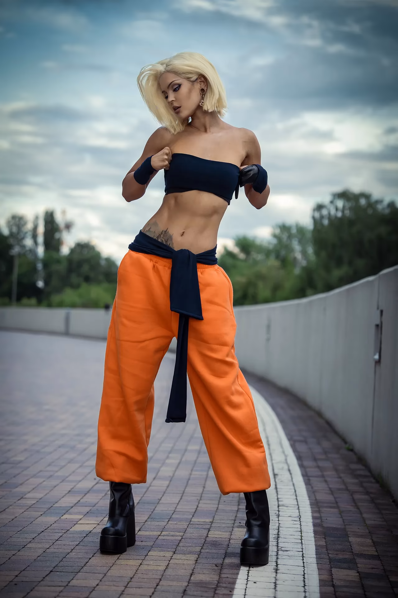 Andrasta as Android 18 — cosplay photo 13 of 16