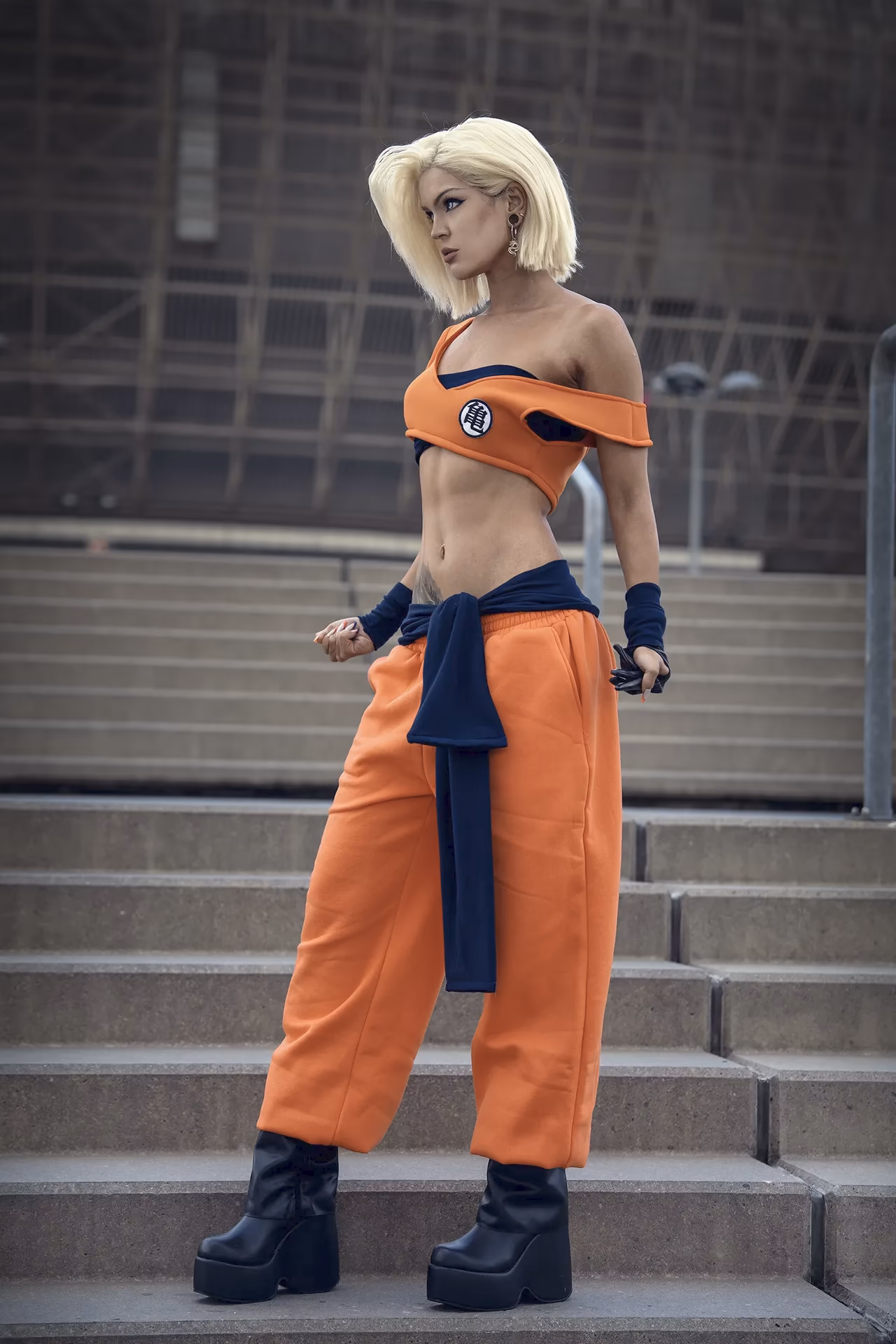 Andrasta as Android 18 — cosplay photo 2 of 16
