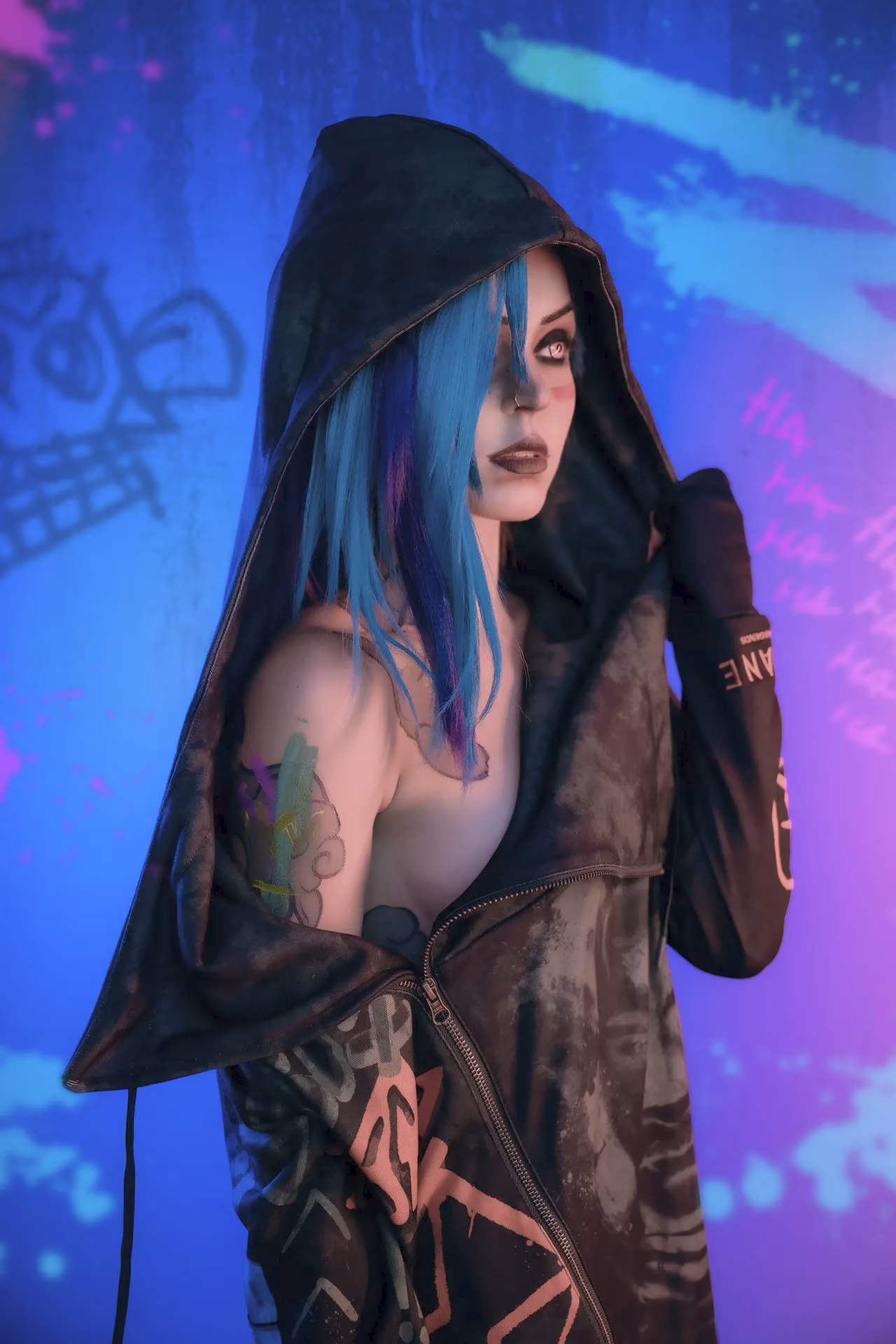 Andrasta as Jinx — cosplay photo 3 of 16