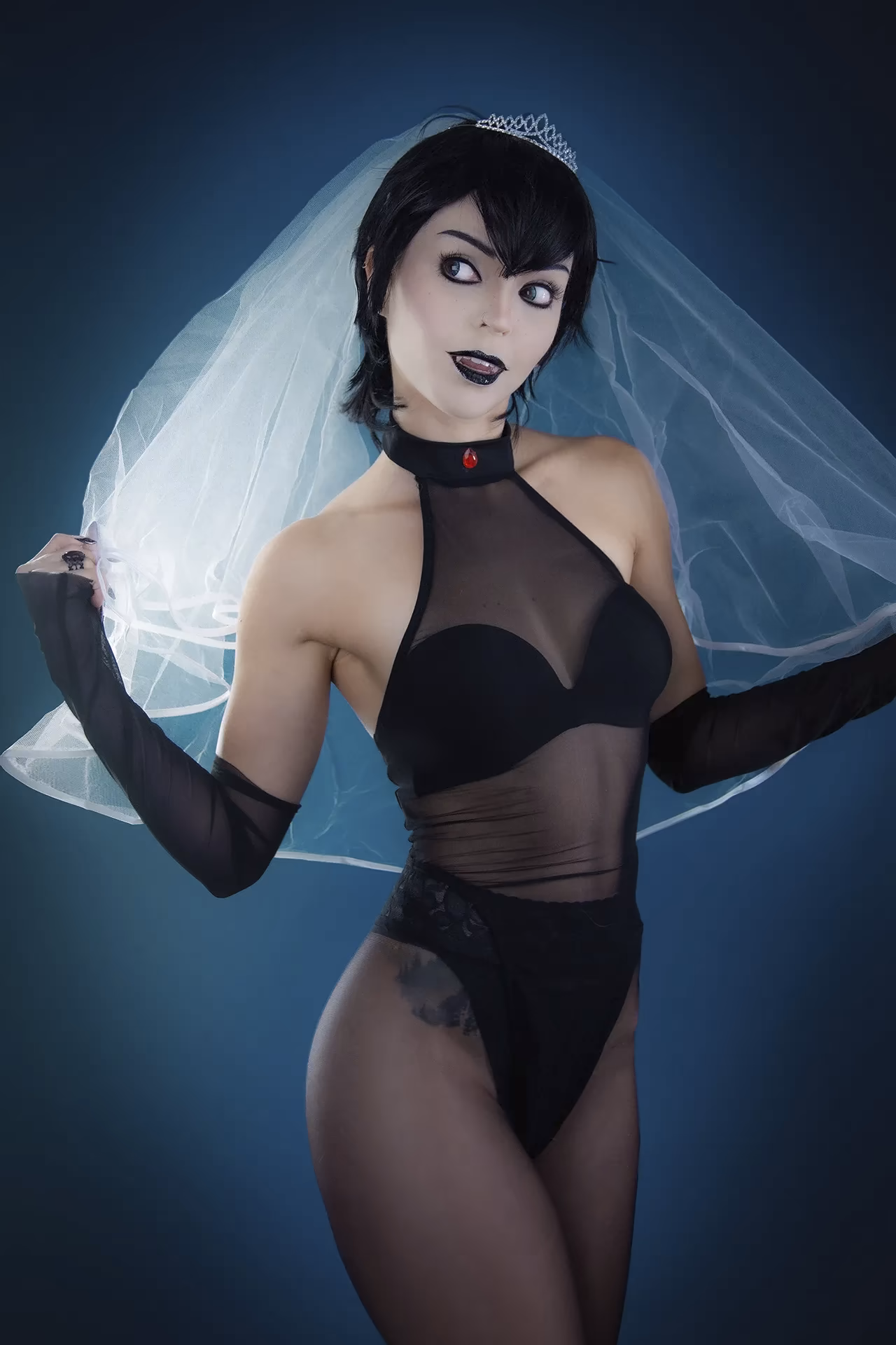 Andrasta as Mavis Dracula — cosplay photo 2 of 7