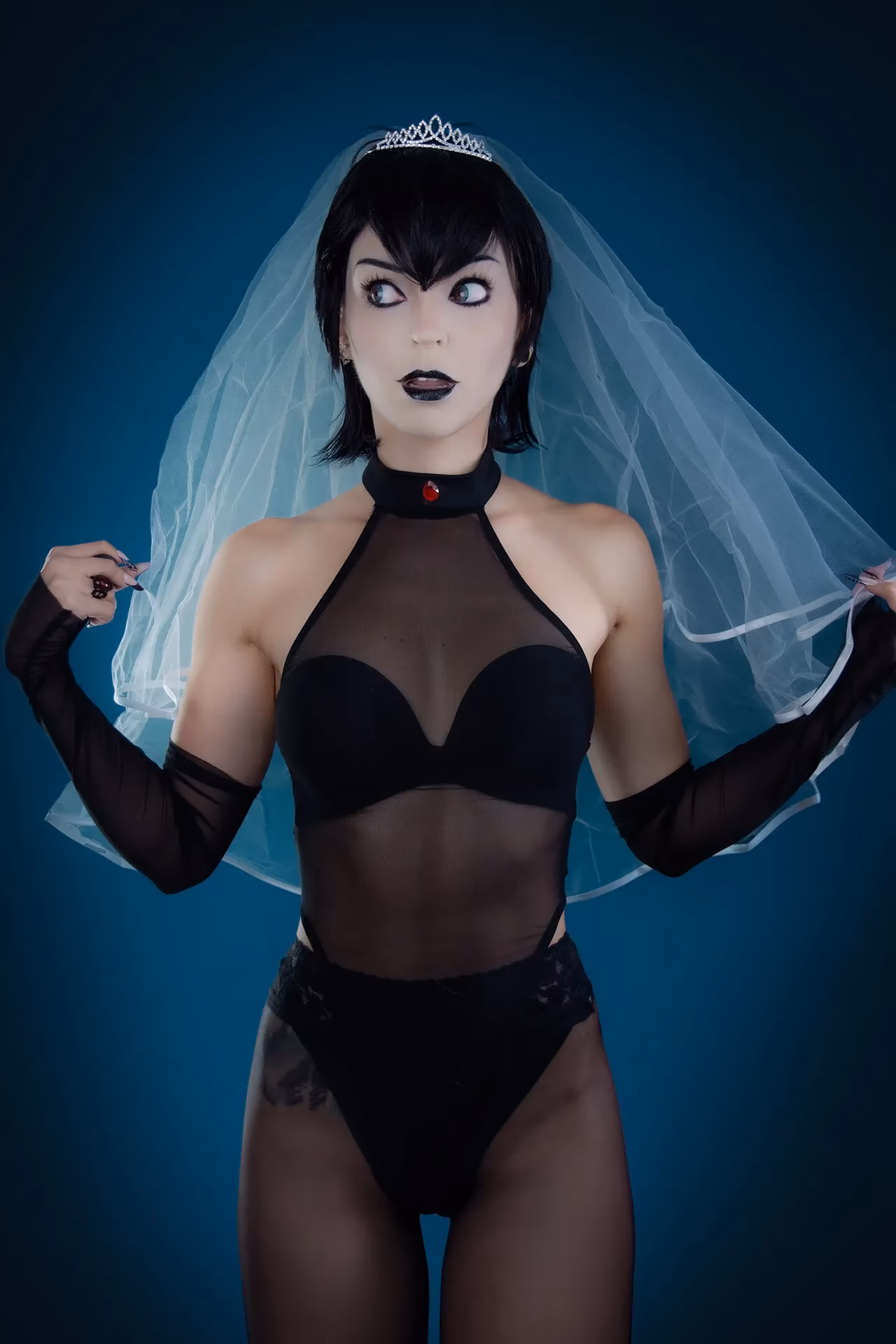 Andrasta as Mavis Dracula — cosplay photo 4 of 7
