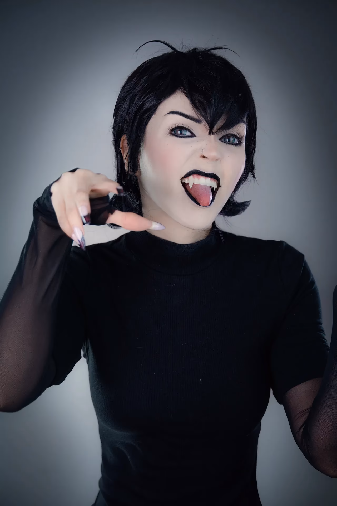 Andrasta as Mavis Dracula — cosplay photo 8 of 9