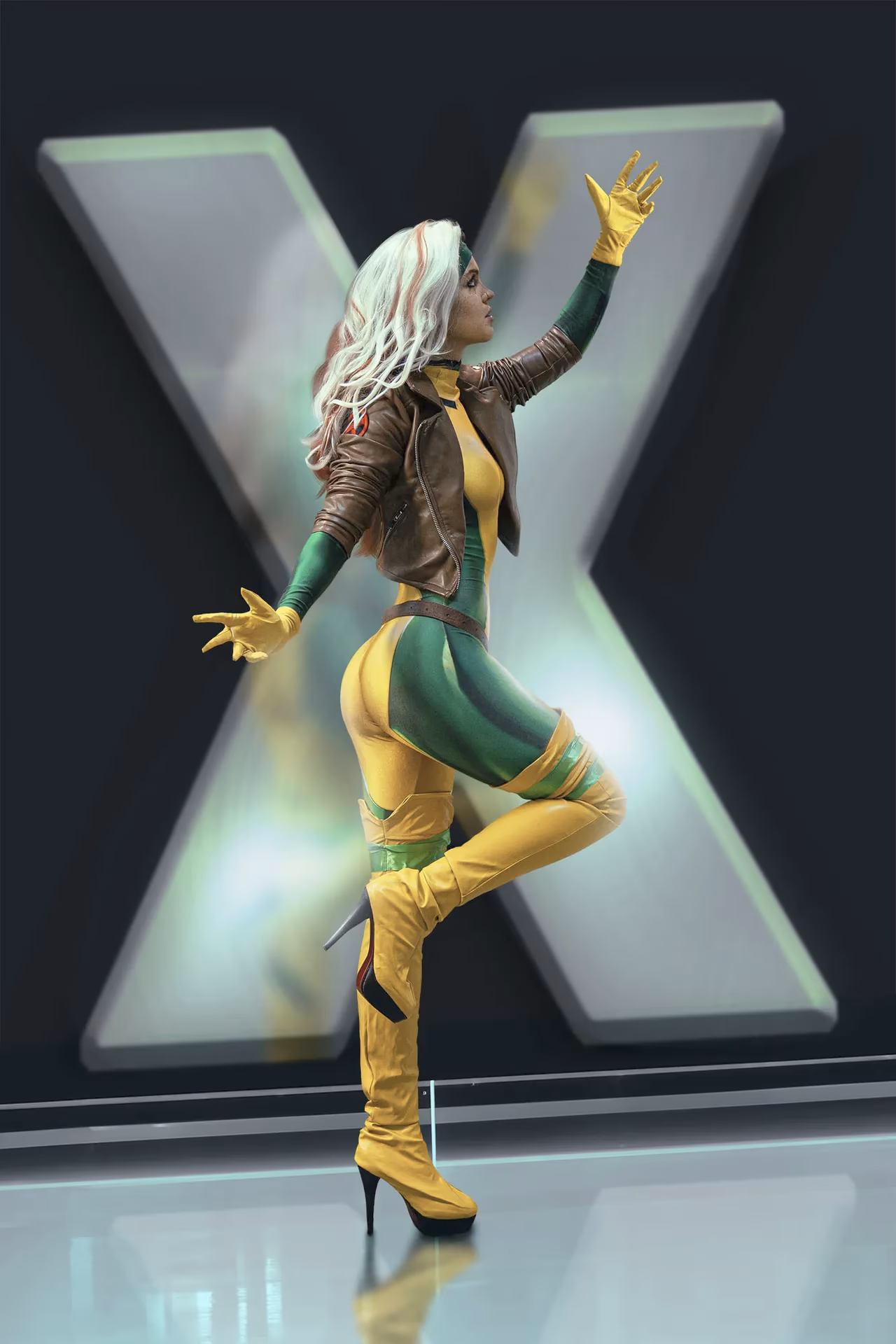 Andrasta as Rogue — cosplay photo 2 of 26