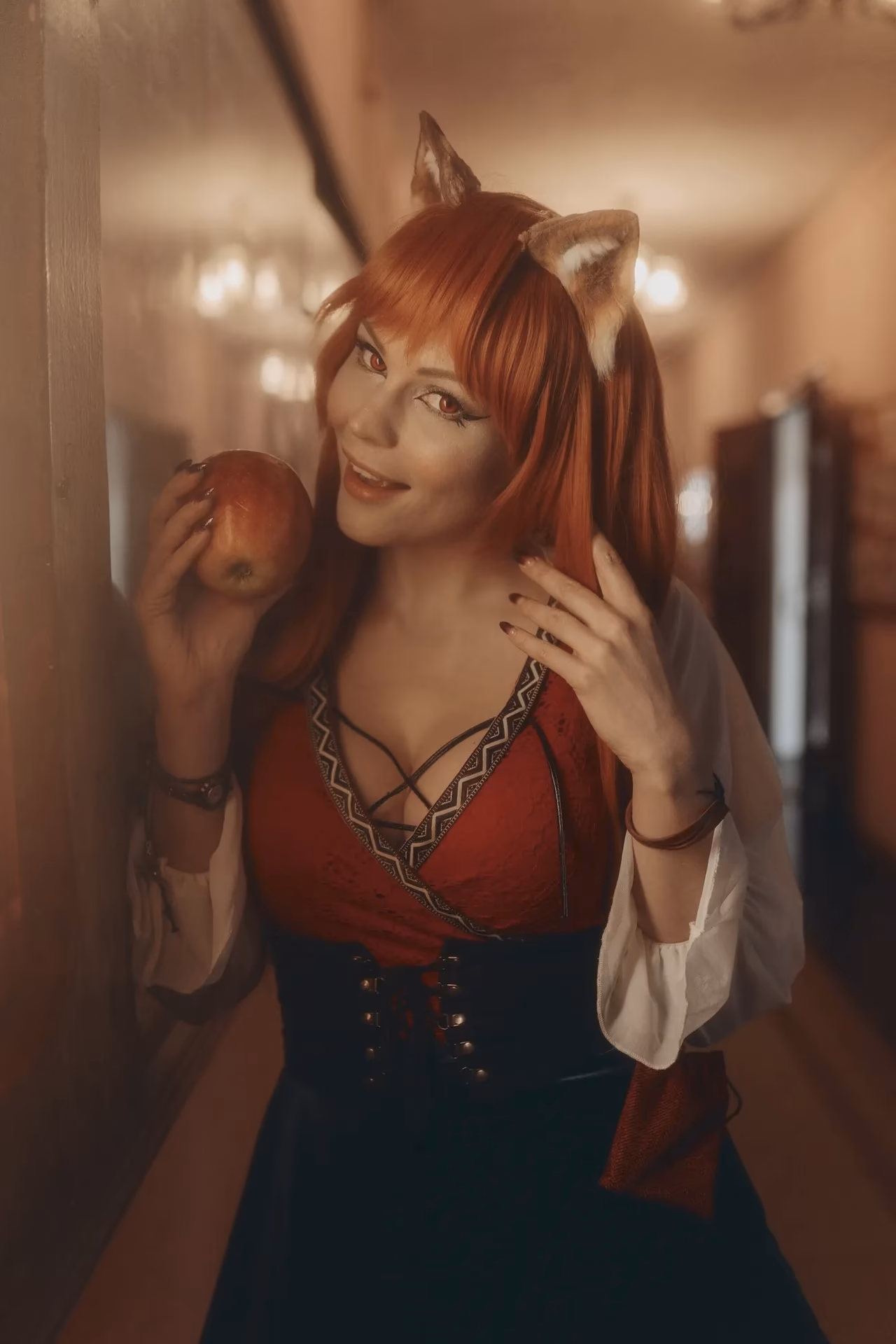 Anya Ichios as Holo — cosplay photo 13 of 42