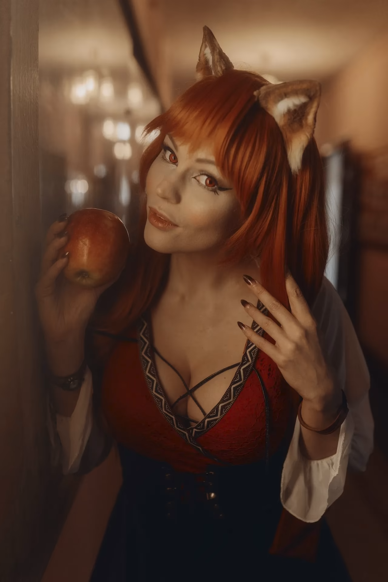 Anya Ichios as Holo — cosplay photo 14 of 42