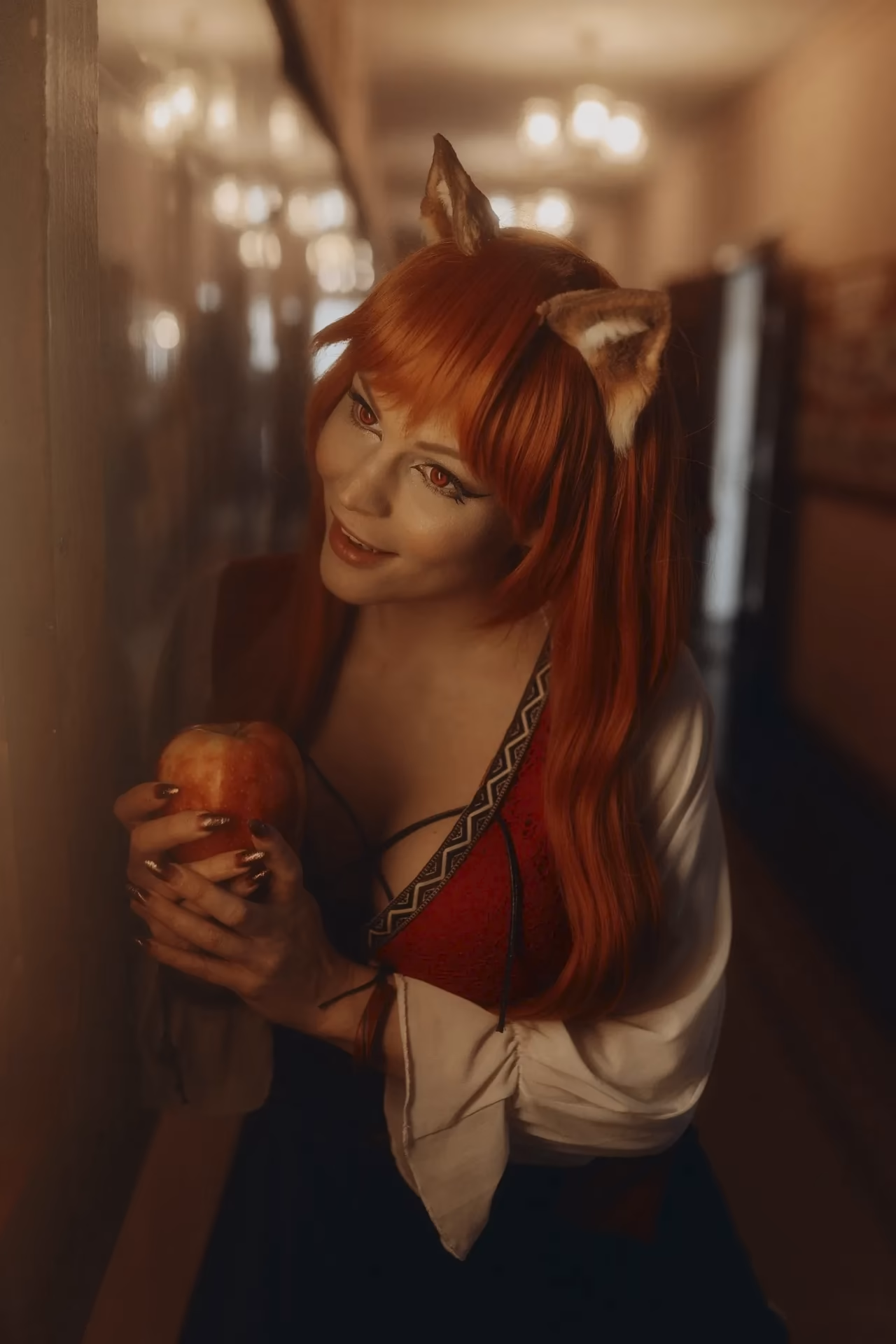 Anya Ichios as Holo — cosplay photo 15 of 42