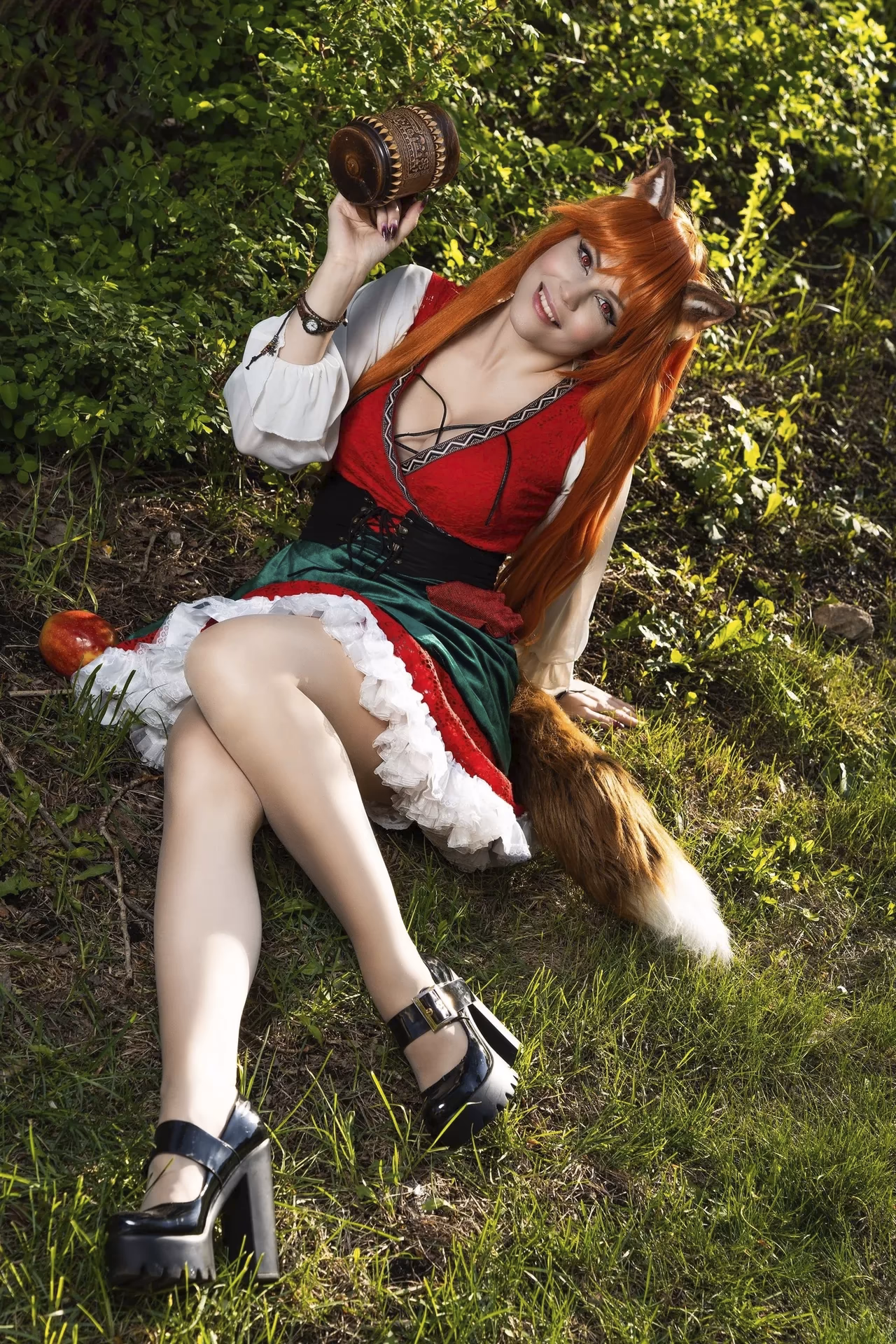 Anya Ichios as Holo — cosplay photo 8 of 42