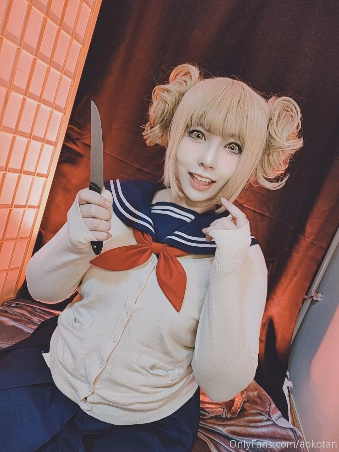 Aokotan as Himiko Toga — cosplay photo 10 of 51