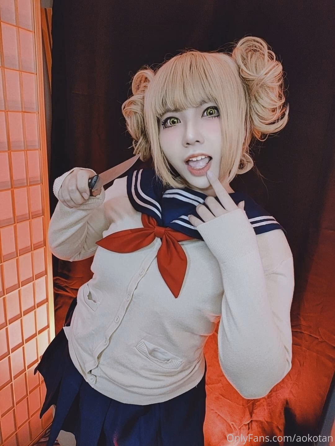 Aokotan as Himiko Toga — cosplay photo 14 of 51