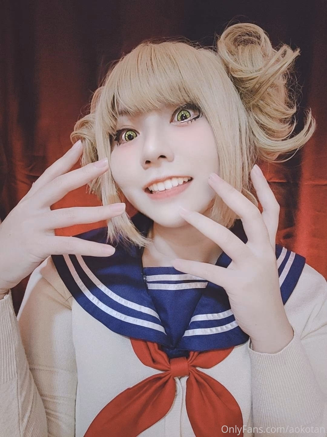 Aokotan as Himiko Toga — cosplay photo 16 of 51