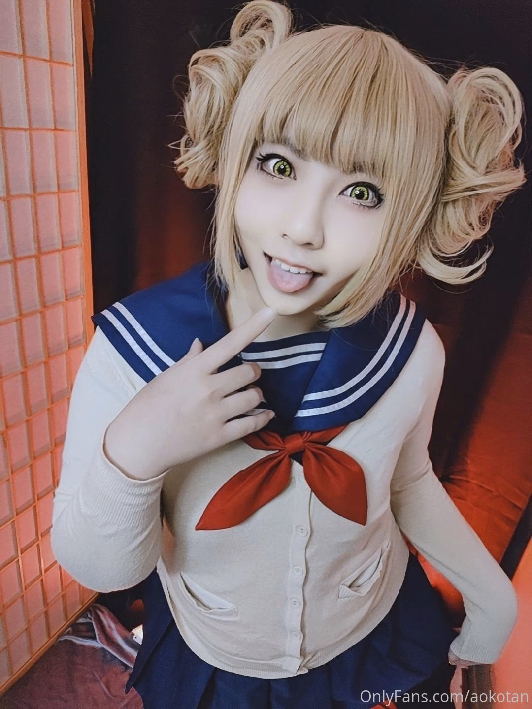 Aokotan as Himiko Toga — cosplay photo 6 of 51