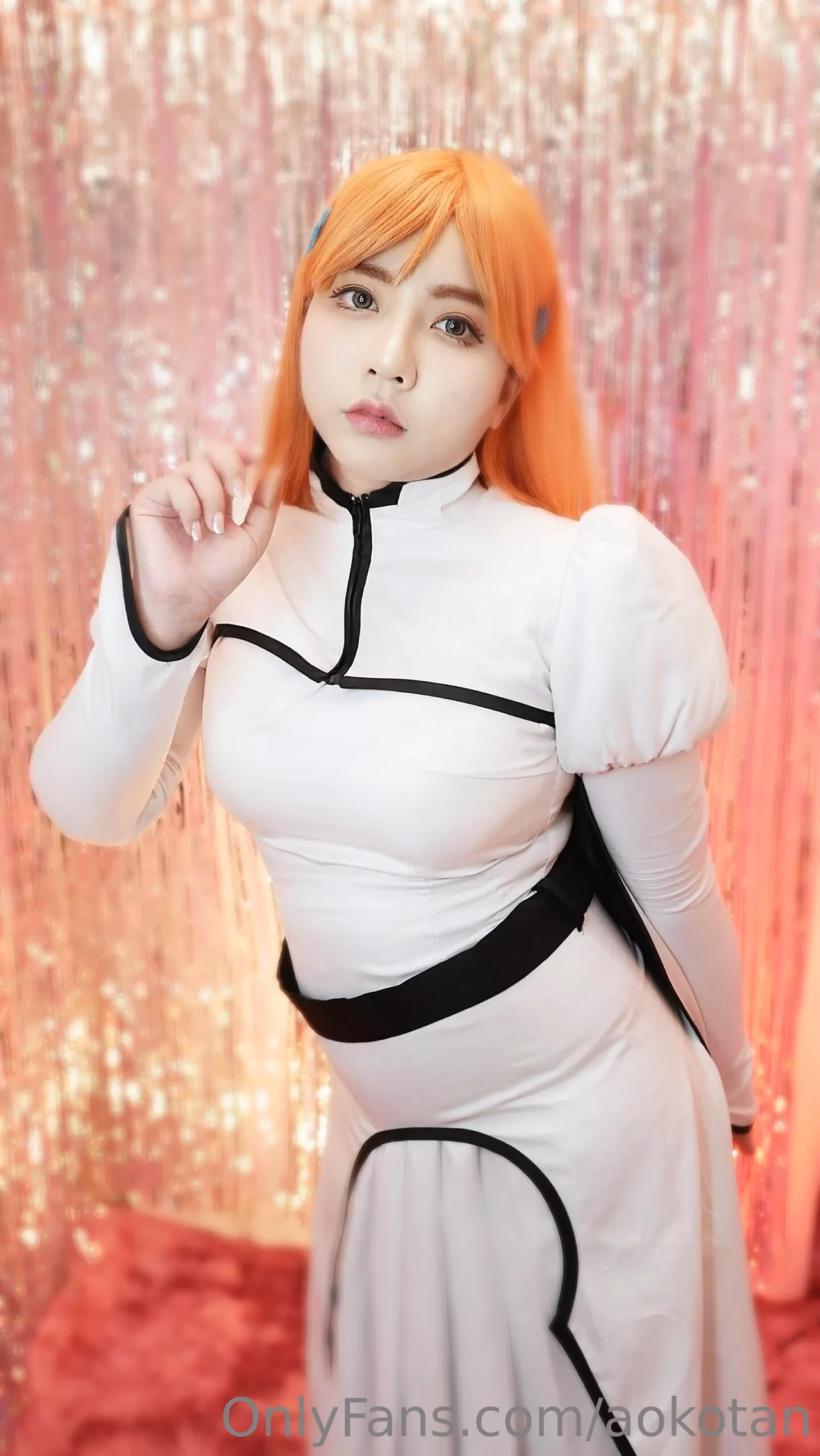 Aokotan as Orihime Inoue — cosplay photo 3 of 73