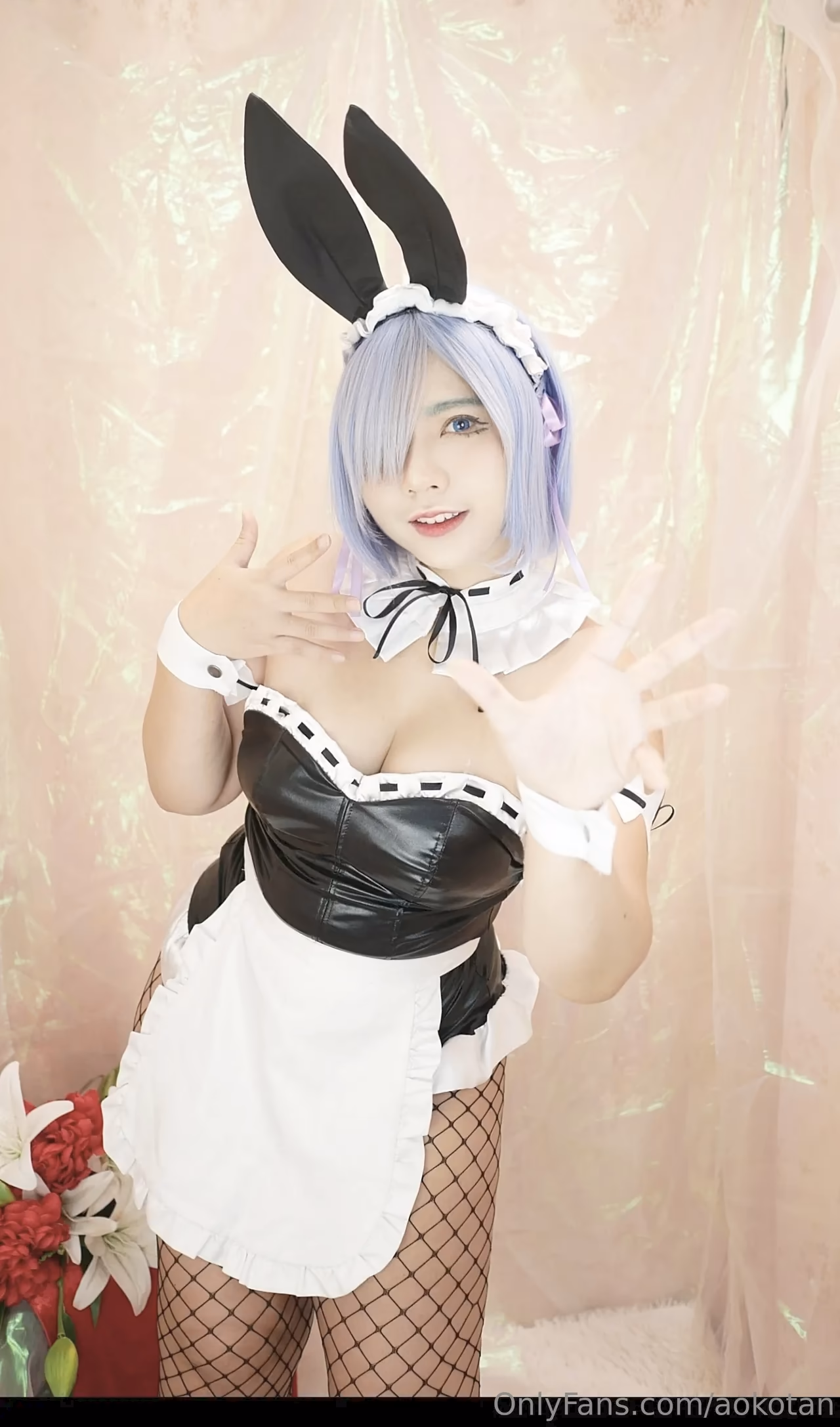 Aokotan as Rem — cosplay photo 10 of 114