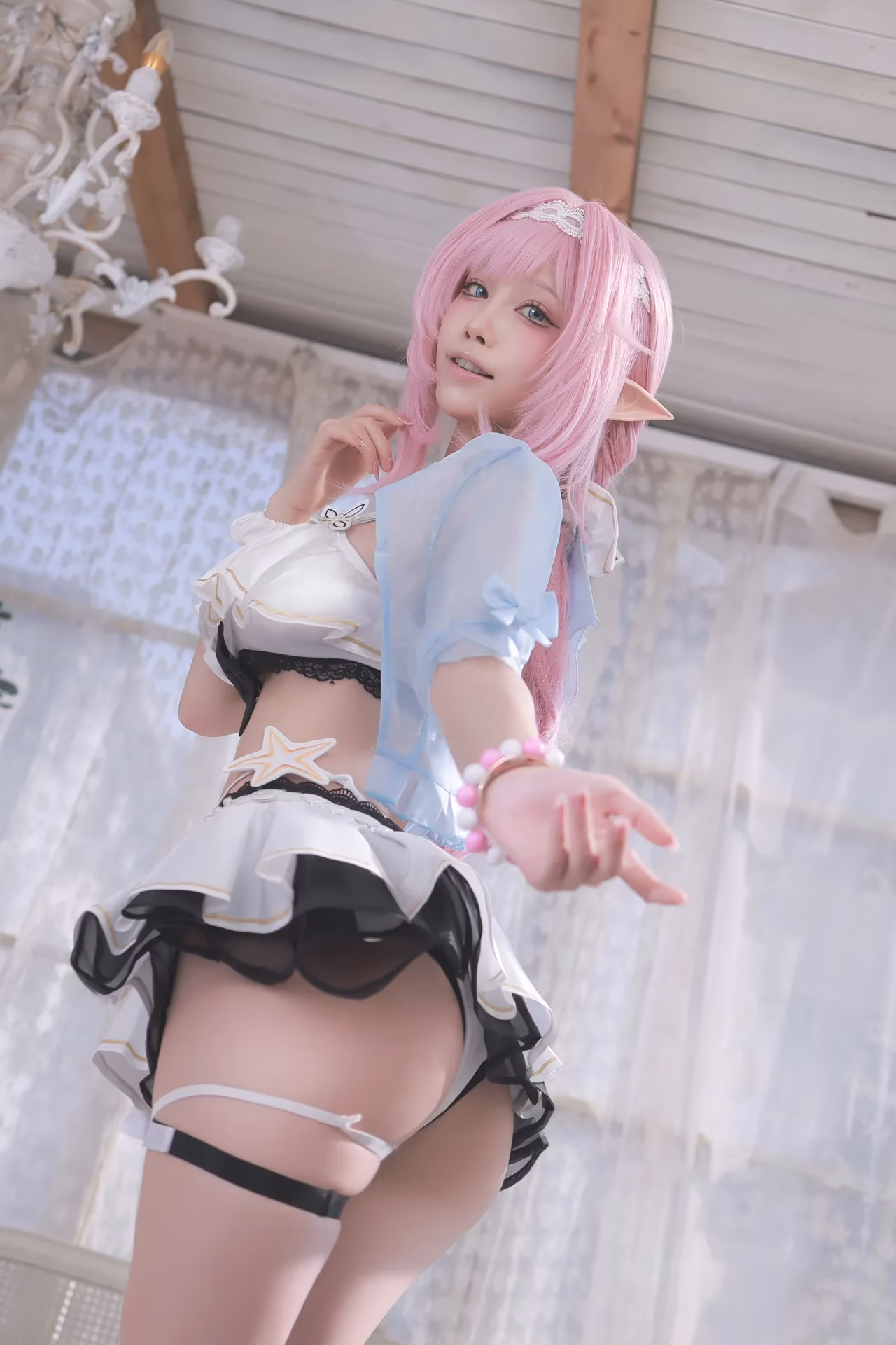 aqua_cosplay as Elysia — cosplay photo 6 of 52